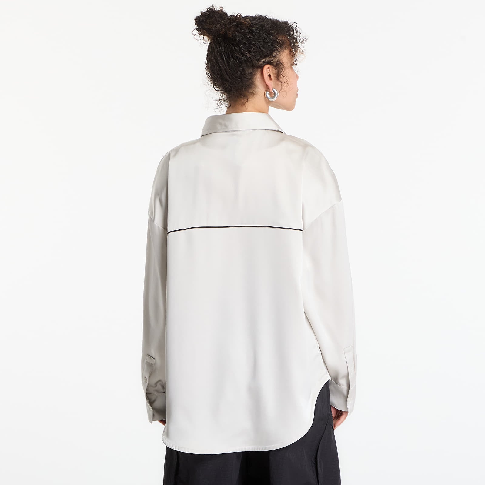 Ženske majice Nike Sportswear Women's Oversized Satin Long-Sleeve Top Light Bone/ Black
