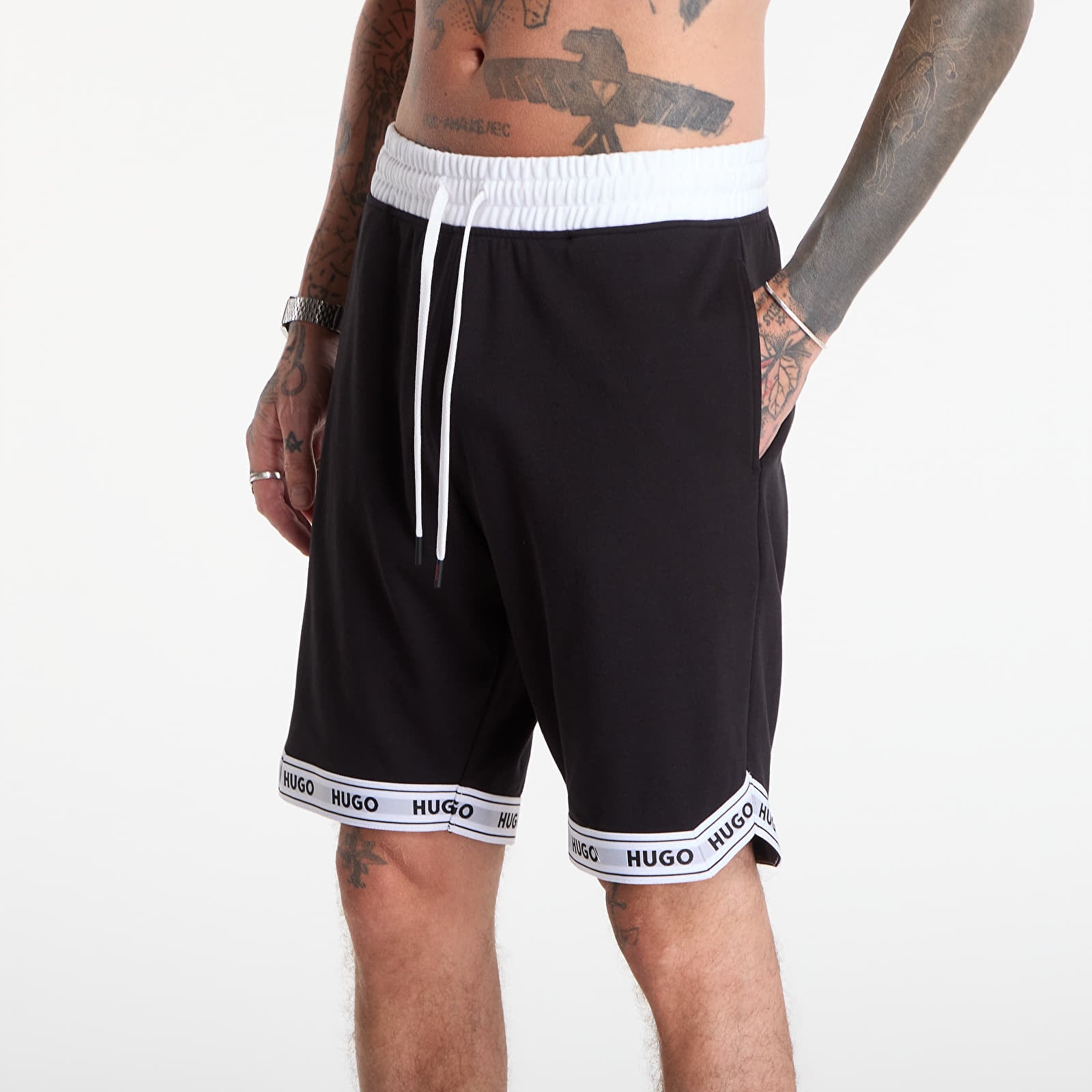 Vyriški šortai Hugo Boss L-Tade Shorts Black