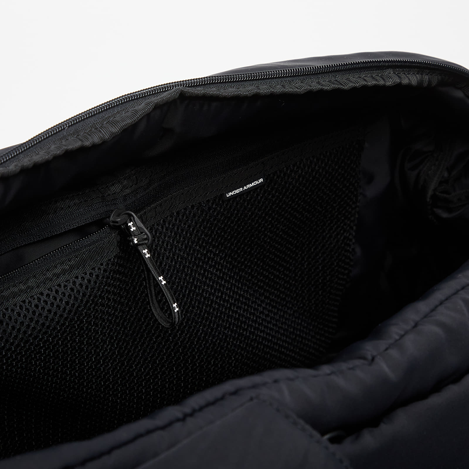 Daiktų krepšys Under Armour Studio Soft Duffle Black