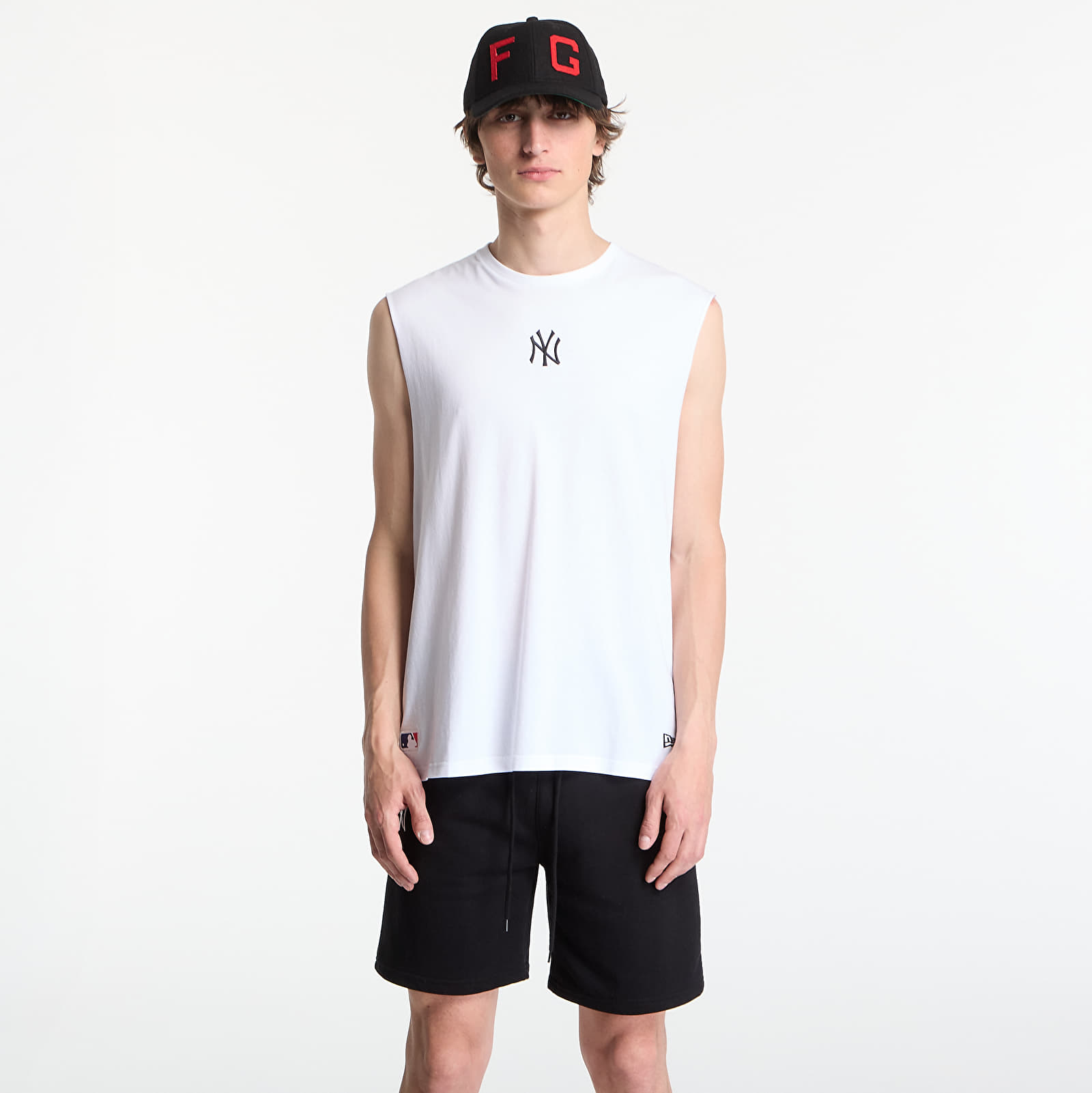Vīriešu topi New Era MLB Nos Midi Sleeveless Tee New York Yankees UNISEX Optic White