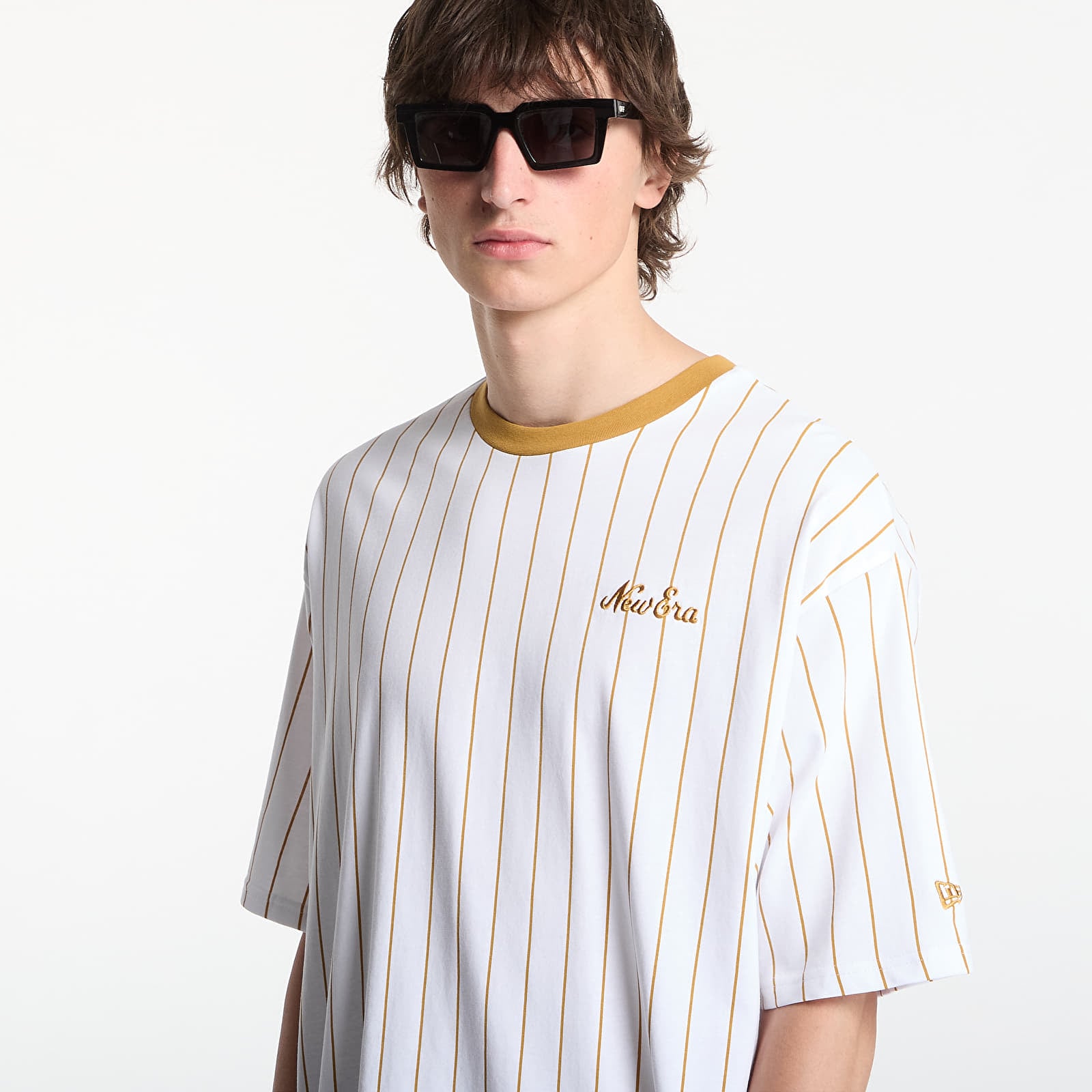 Muške majice kratkih rukava New Era Pinstripe OS Tee UNISEX Optic White/ DOC