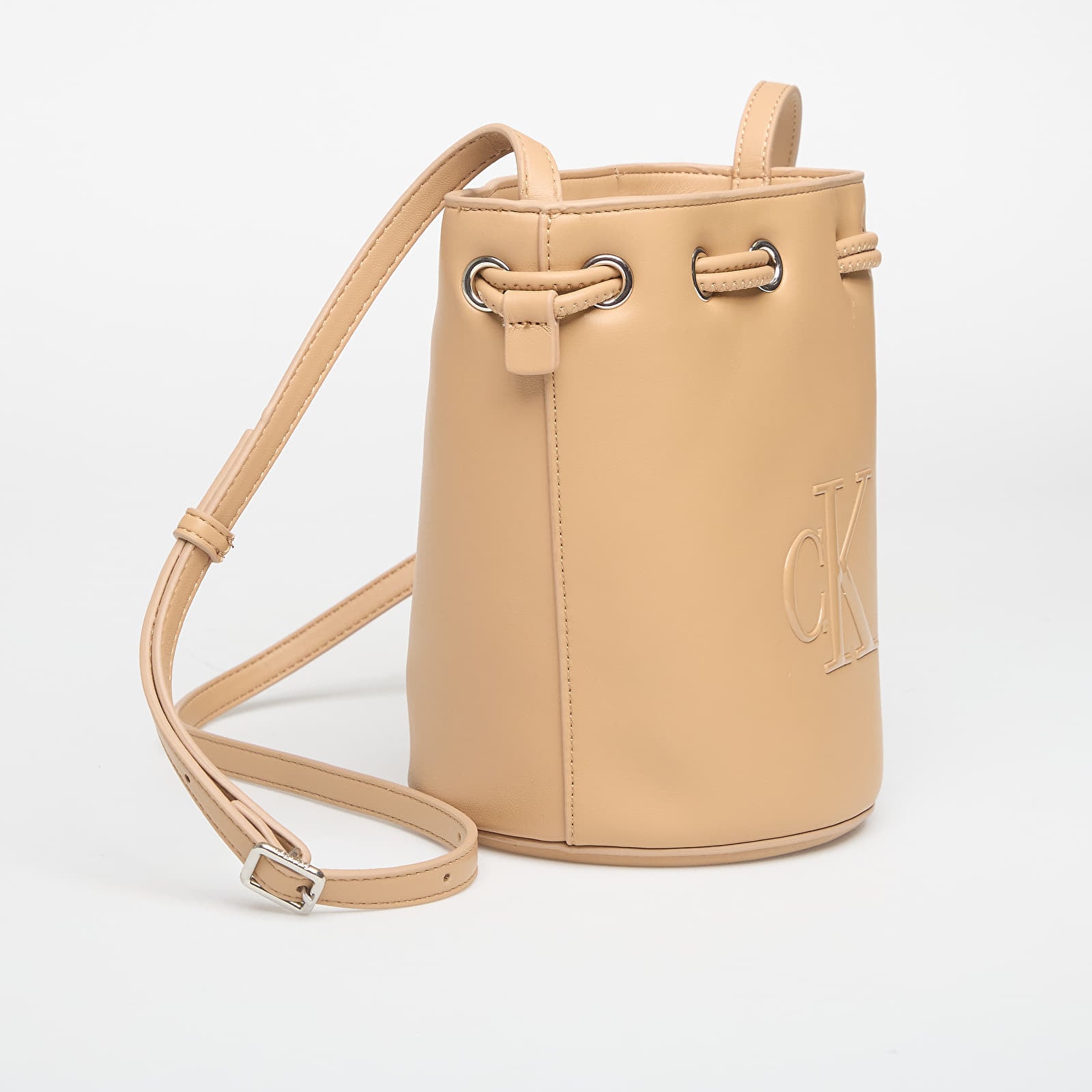 Genți de mână Calvin Klein Bold Ck Small Bucket Bag Tannin