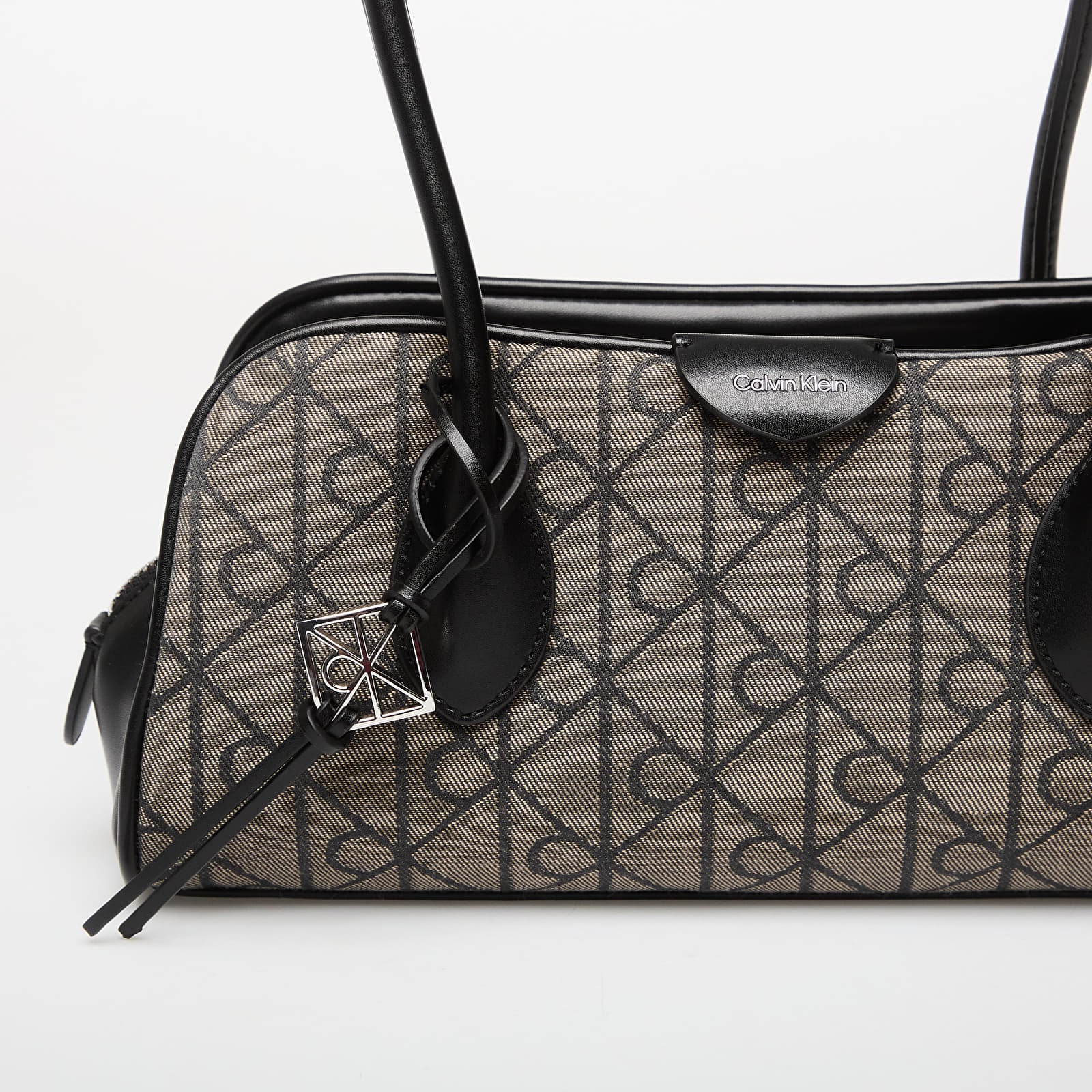 Genți de mână Calvin Klein Emblem Trio Jacquard Shoulder Ba Lotus Beige/ Black/ Aop Jacquard