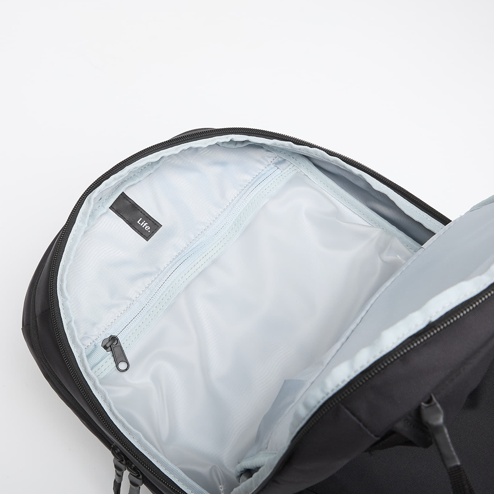 Férfi hátizsákok Thule EnRoute Backpack 23L Black