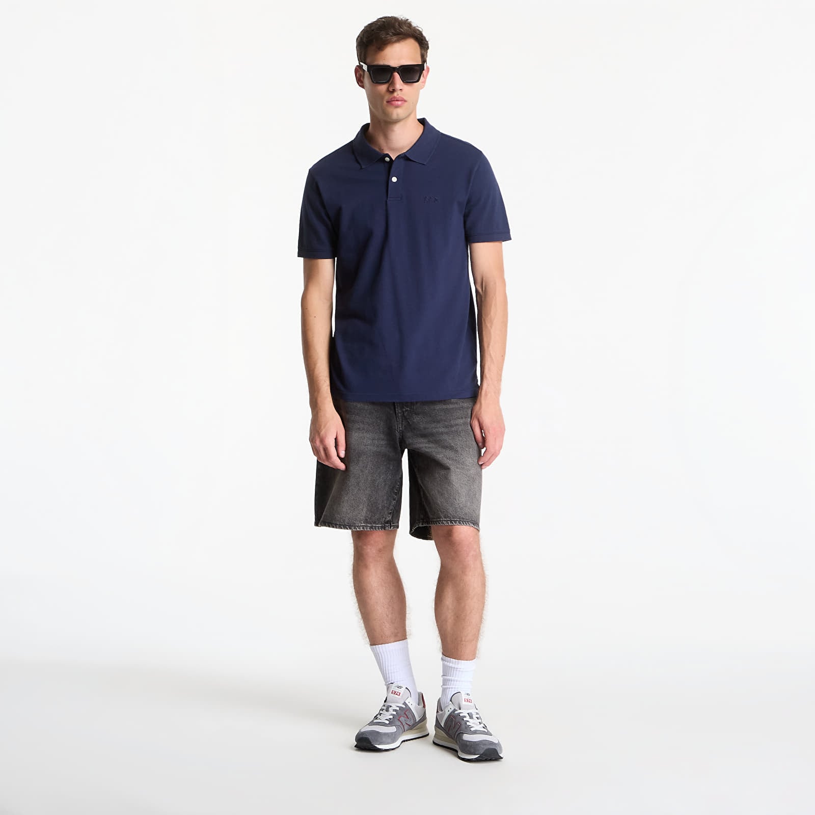 Gåvor för män GAP Denim Loose Black Wash Short Black