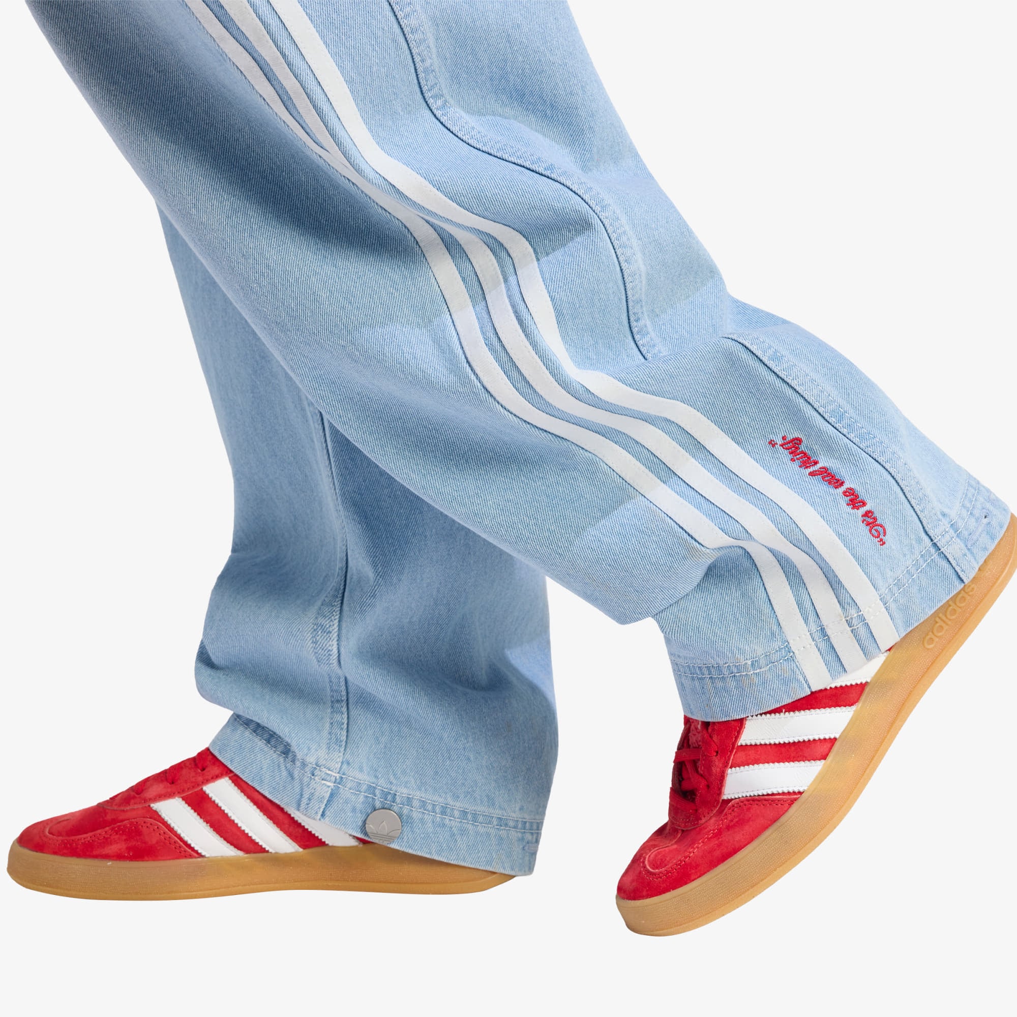 Φόρμα adidas Originals X Coca-Cola Gfx Banana Joggers UNISEX Indigo Denim 26/32