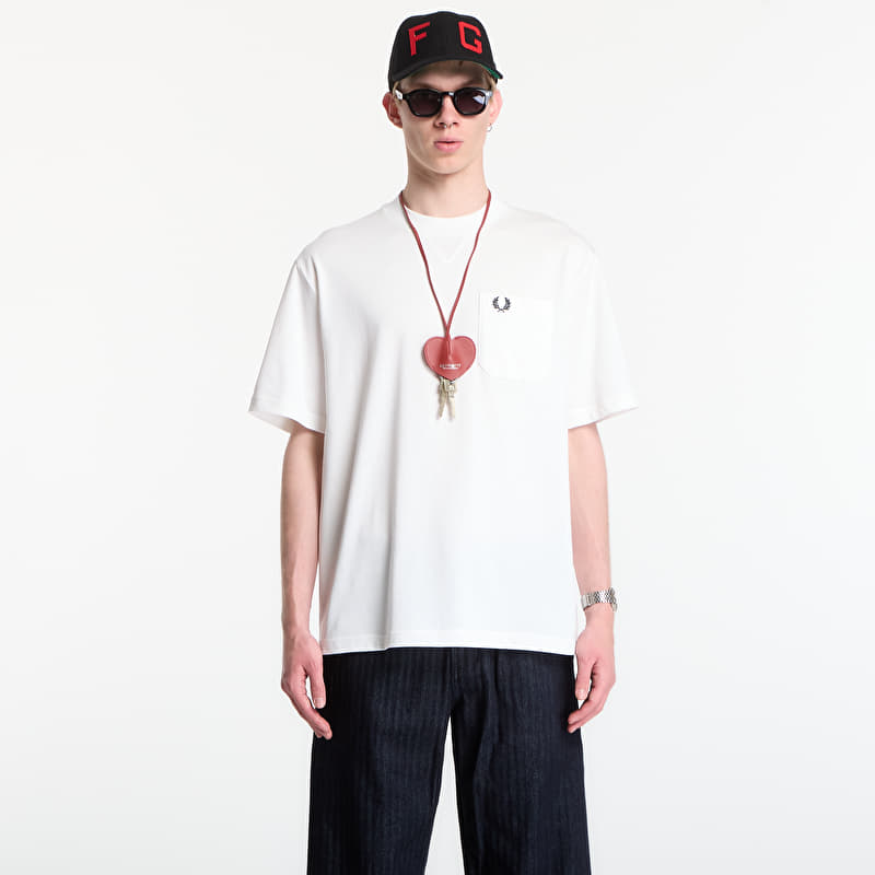 T-shirt Fred Perry Pocket Detail T-Shirt White