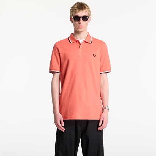 T-shirt Fred Perry Twin Tipped Fred Perry Shirt Pink