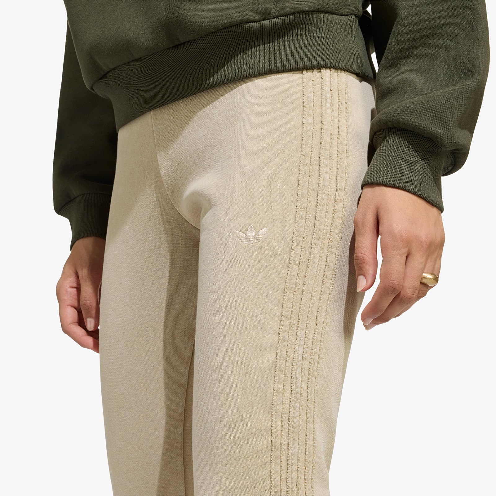 Γυναικείες φόρμες adidas Sst Bootcut Pant Khaki Three