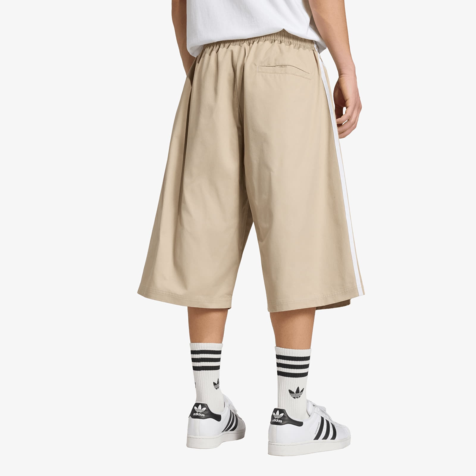 Vīriešu šorti adidas Twill Shrt Khaki Three