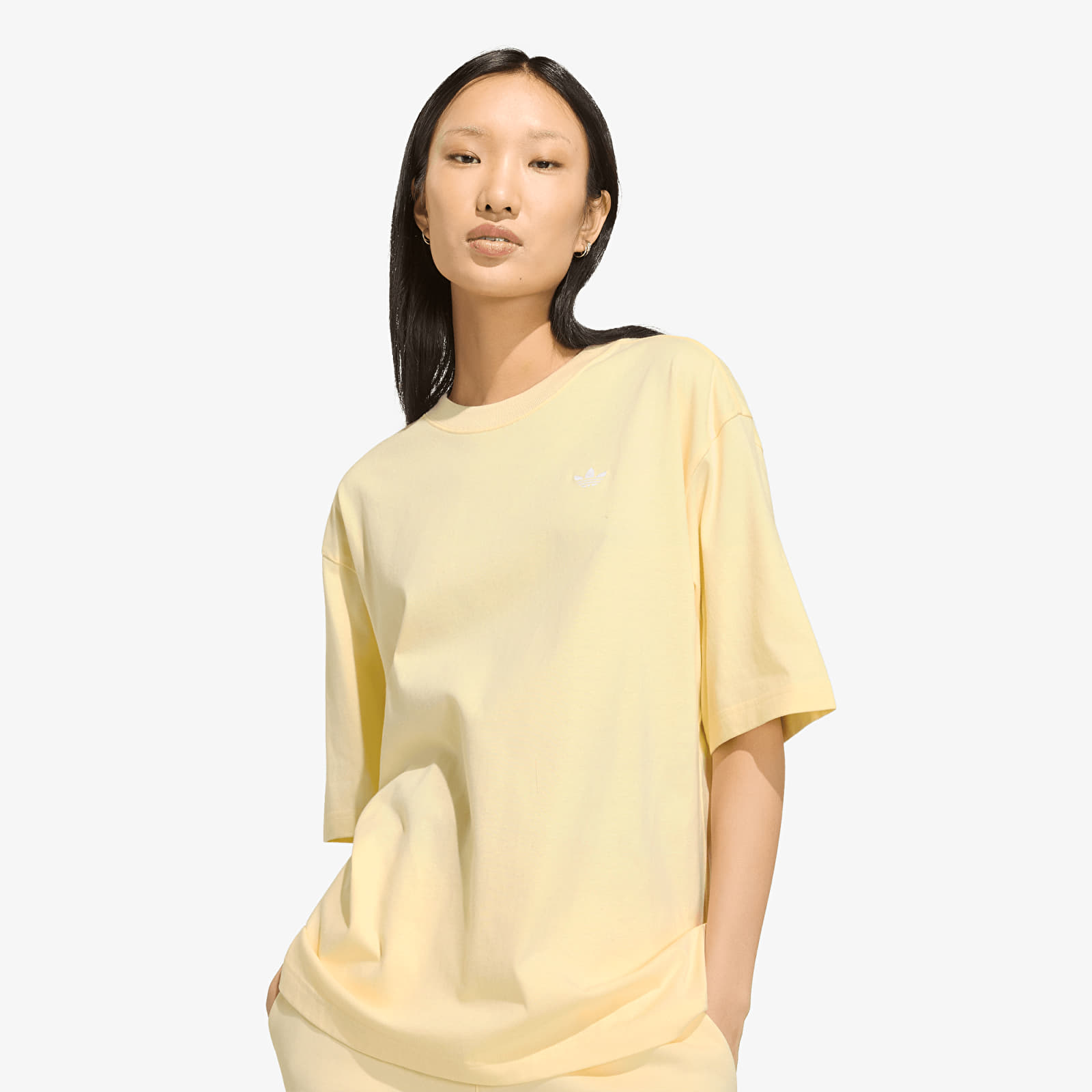 Dámská trička adidas Ess Tee Os Warm Vanilla