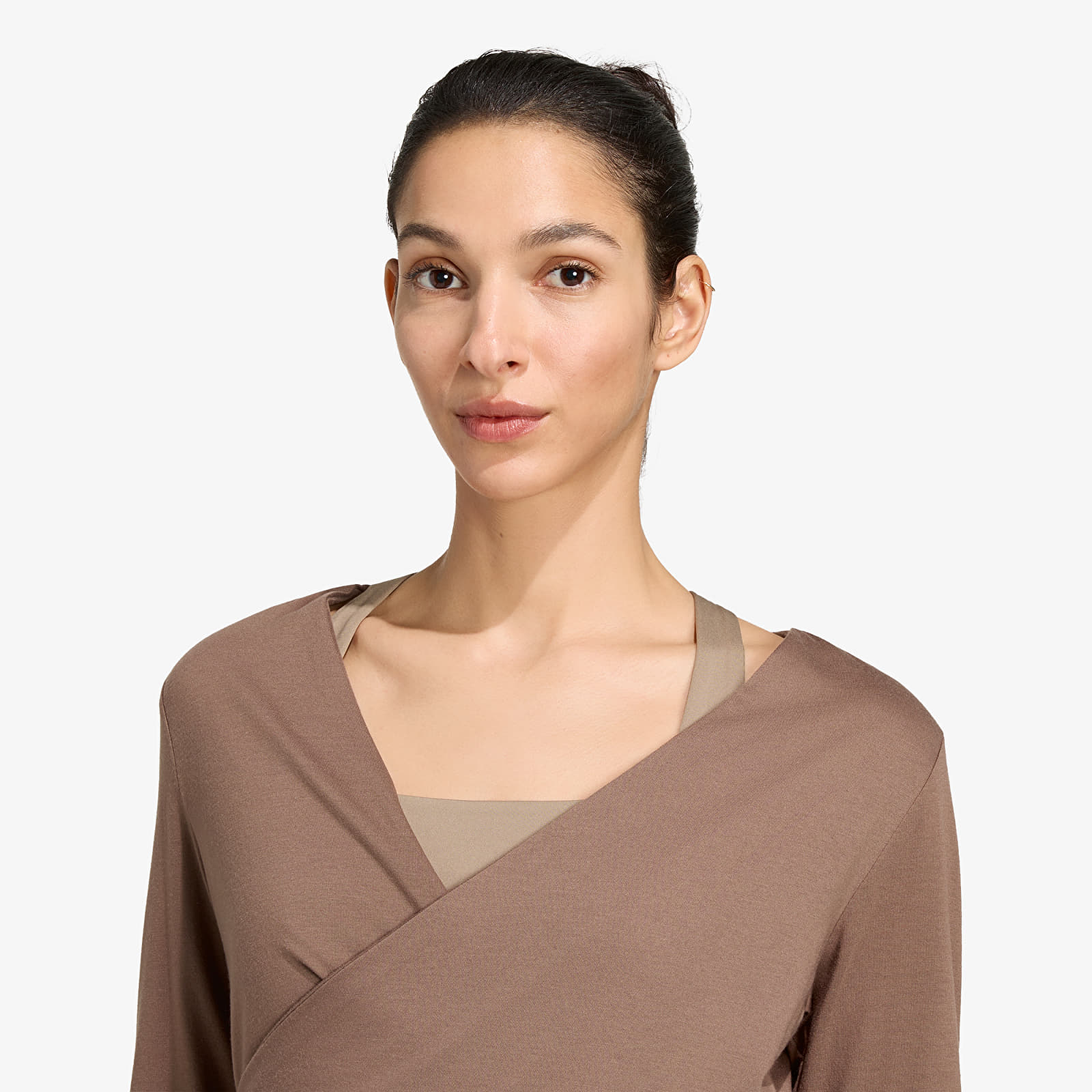 T-shirts femme adidas 3-Stripes Studio Soft Ballet Wrap Top Earth Strata/ Glow Blue