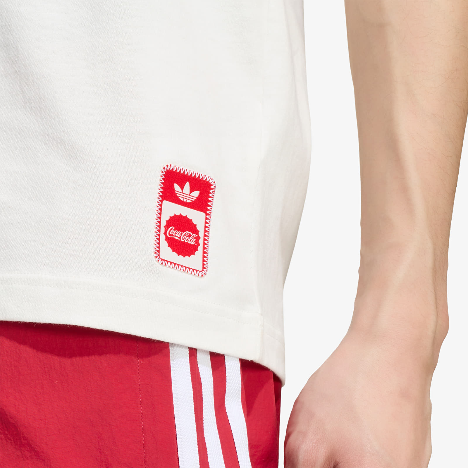 T-shirts homme adidas x Coca Cola Classic Sport Cali Tee White