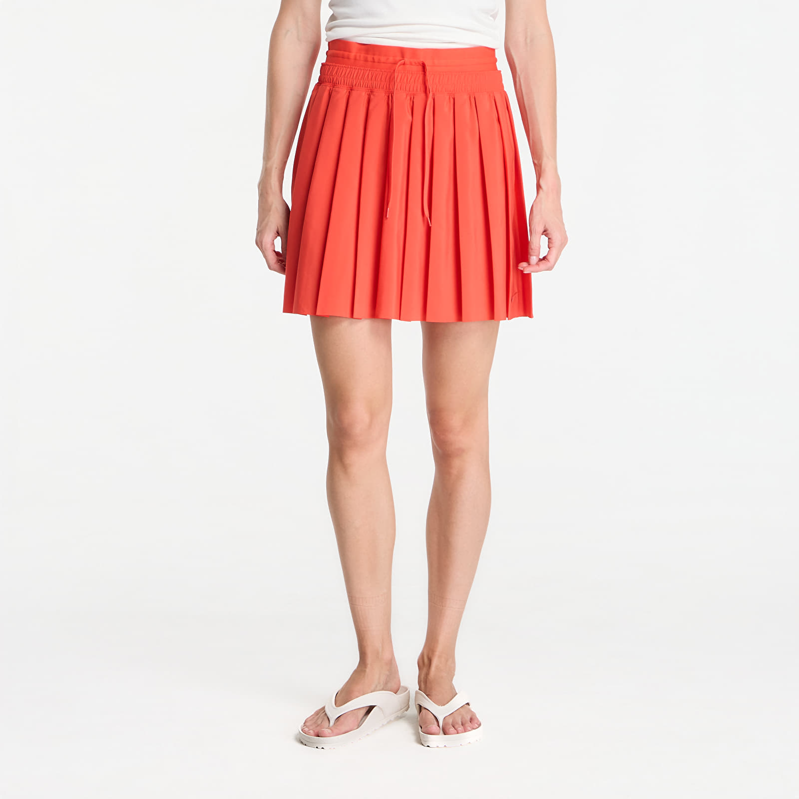 Жіночі спідниці Nike Sportswear Women's Mid-Rise Pleated Skirt Lt Crimson/ Lt Crimson