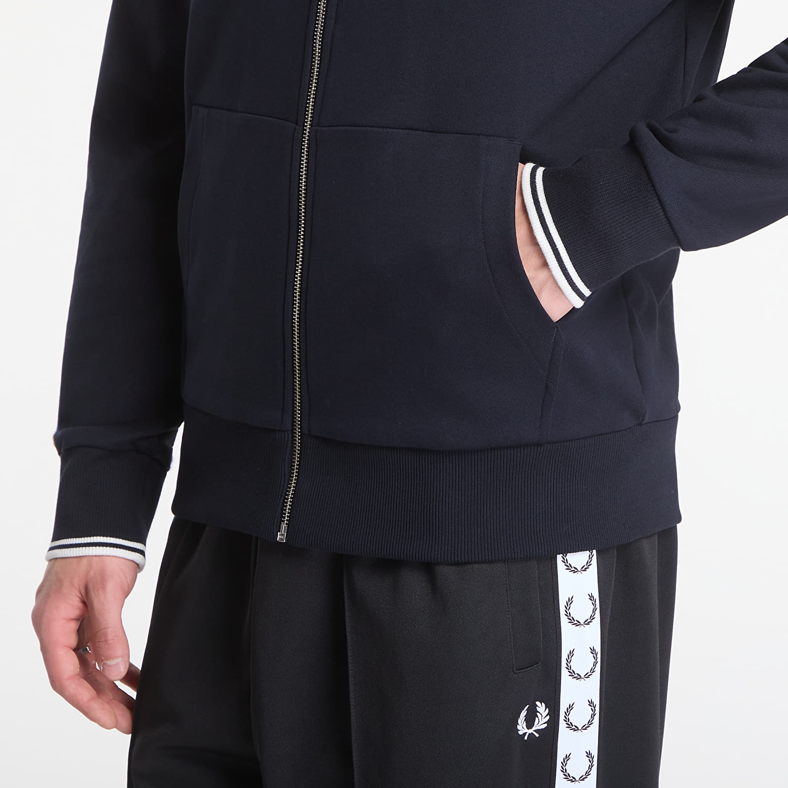 Men's sweatshirts Fred Perry Hooded Zip Through Sweatshirt Black
