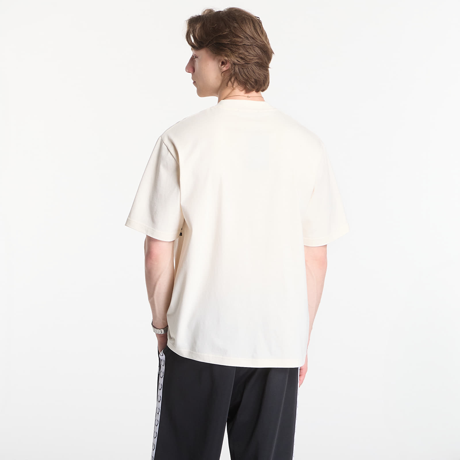 T-Shirts Männer Fred Perry Fred Perry Graphic T-Shirt Beige