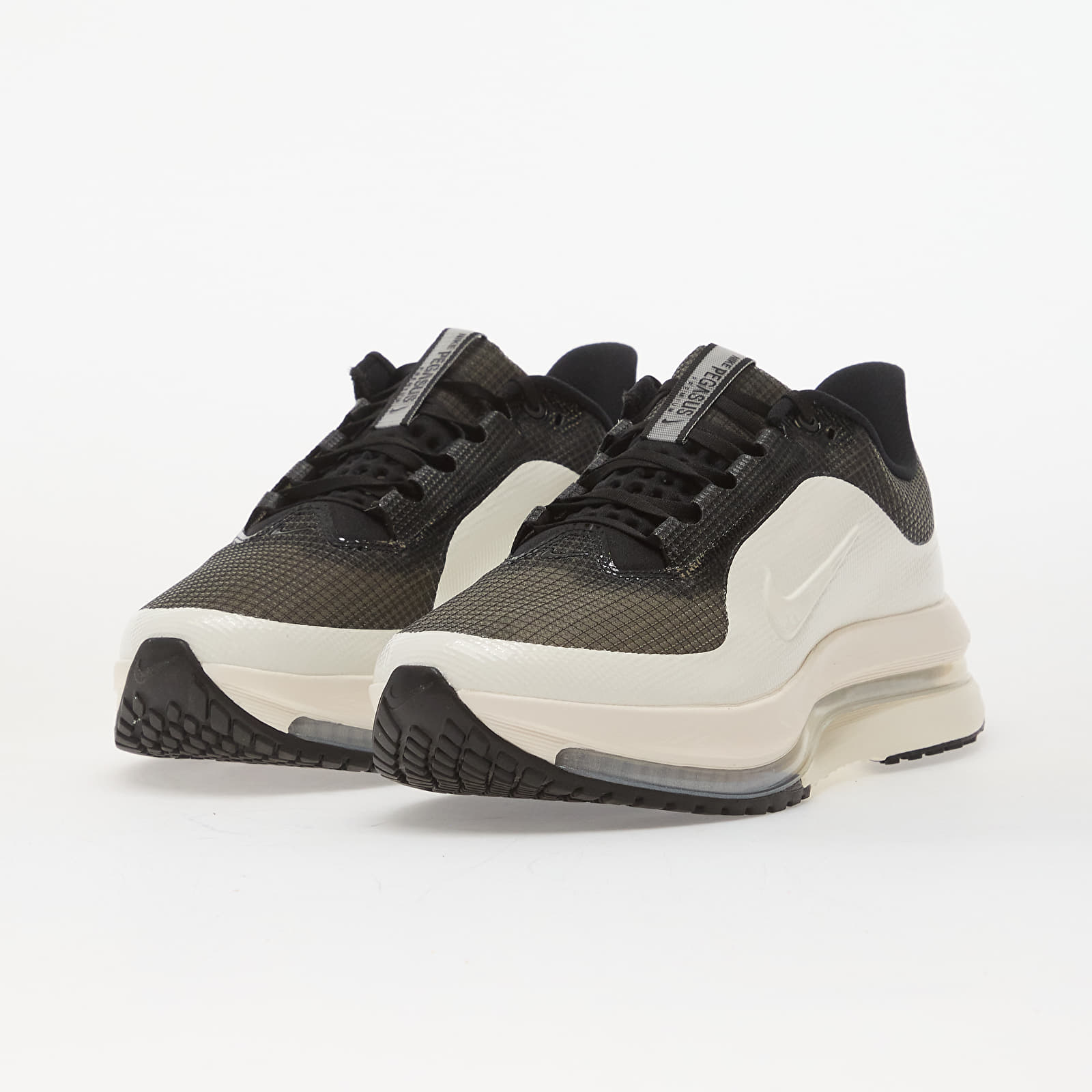 Moški čevlji Nike Pegasus Premium SP Black/ Sail-Sail