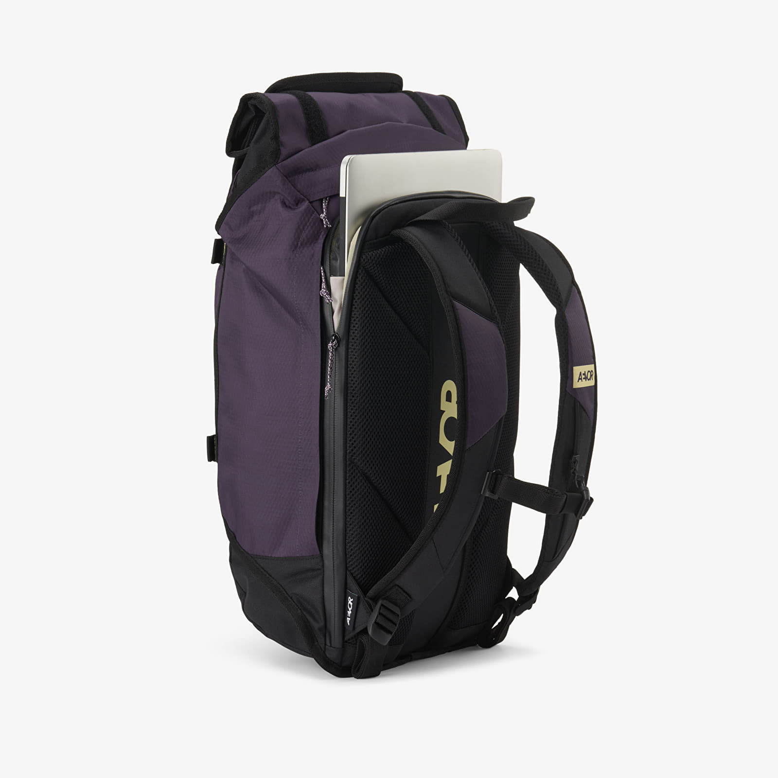 Rucksäcke für Männer AEVOR Trip Pack Proof Phantom Purple