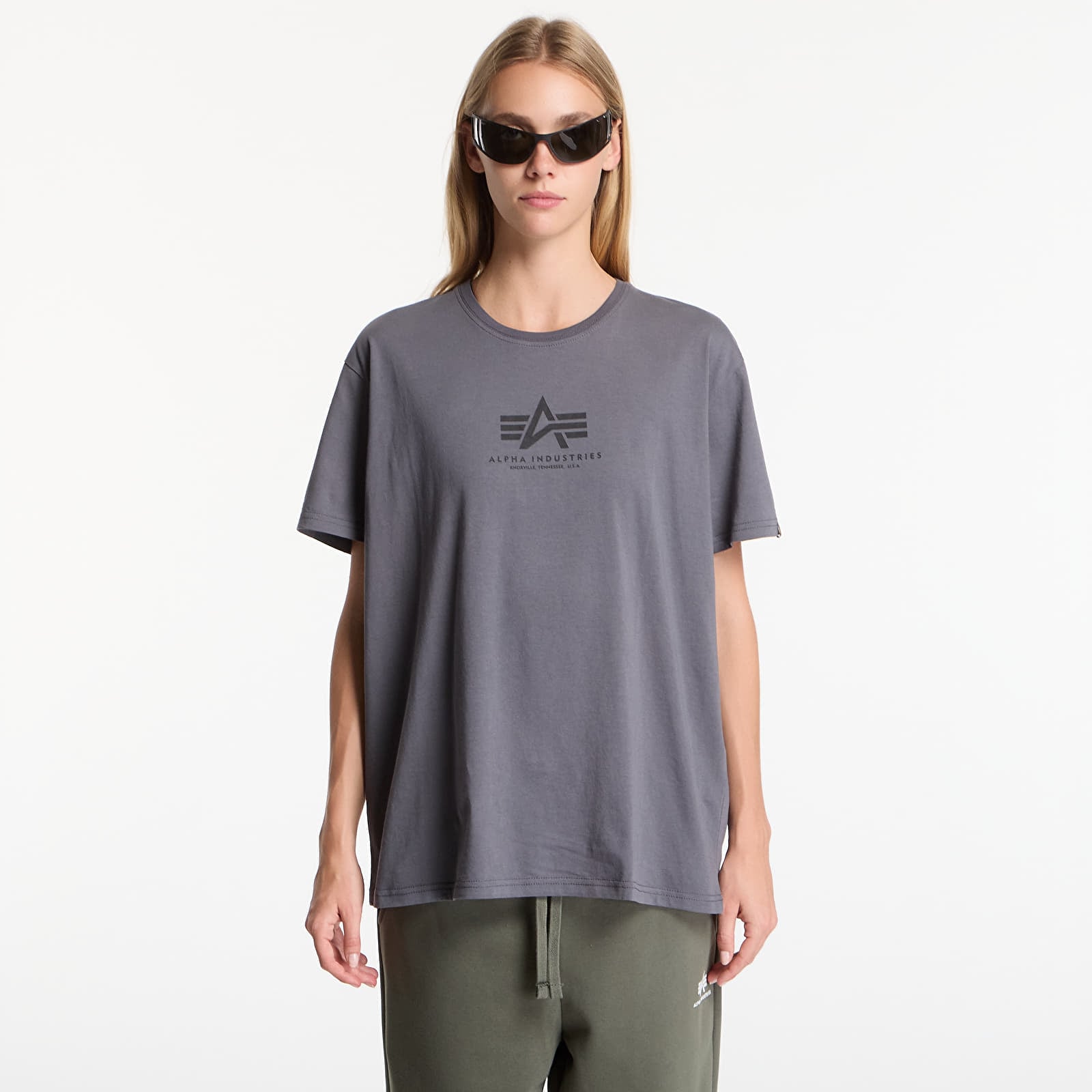 Ανδρικά μπλουζάκια Alpha Industries Basic T-Shirt Contrast Stitch Grey Black/ Black