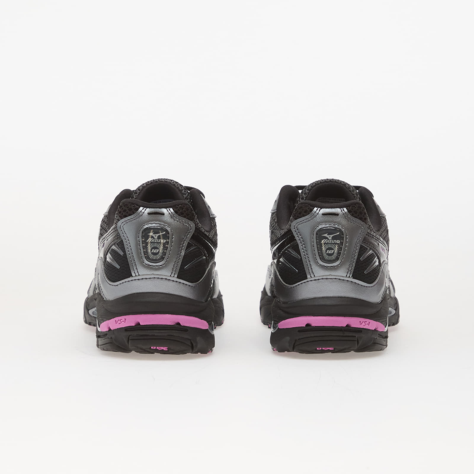 Turnschuhe und Schuhe für Männer Mizuno WAVE RIDER 10 "SPORT" Black Sand/ Black/ Spring Crocus