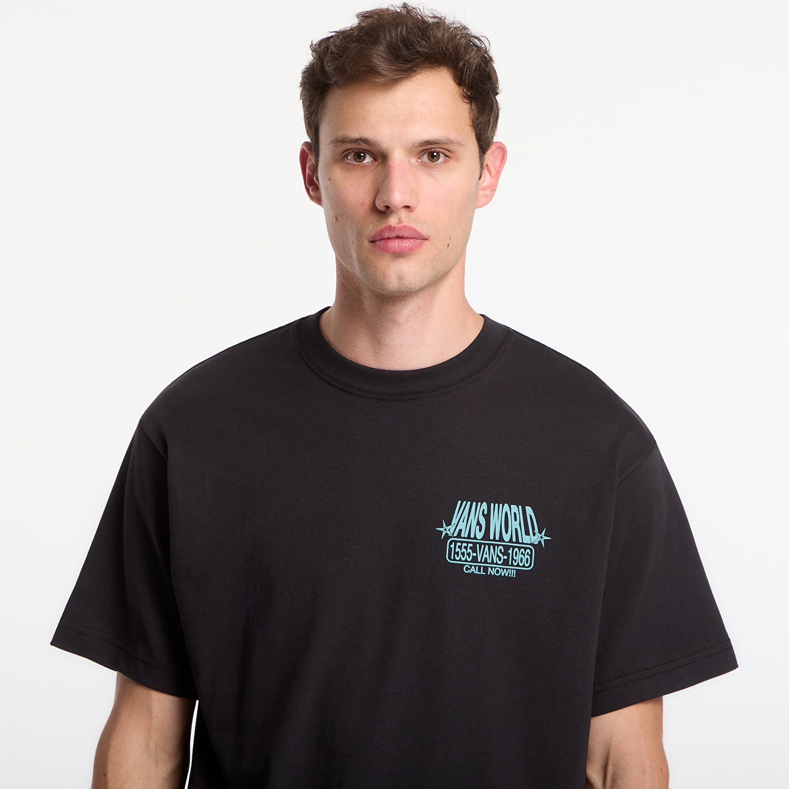 Футболки Vans World Intl SS Tee Black
