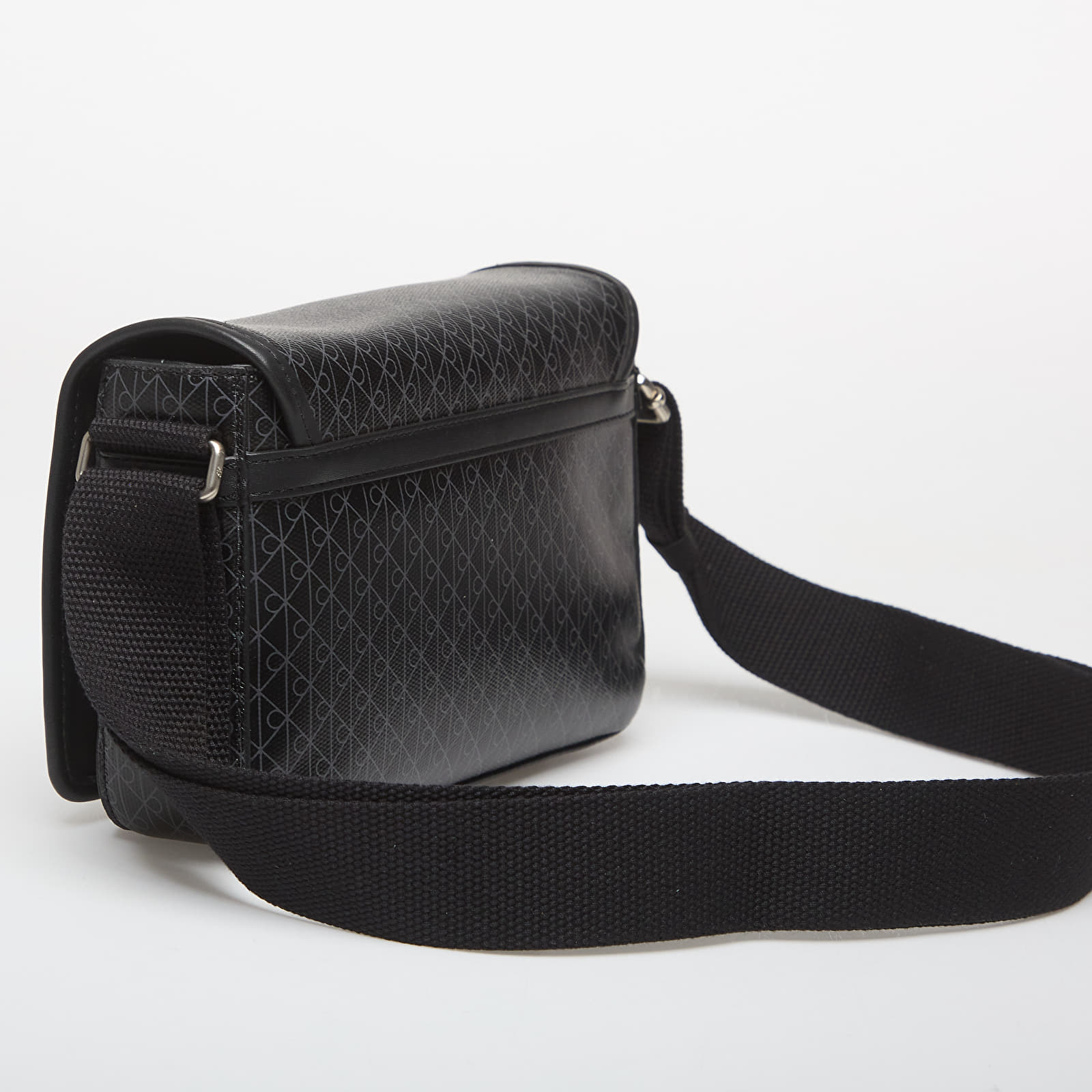 Shoulder bags Calvin Klein Emblem Aop Coated Small Flap Mes Black/ Aop