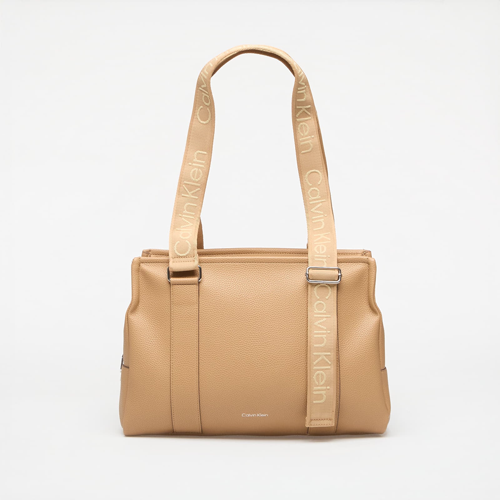 Torbice Calvin Klein Webbing Adj Strap Tote Tannin