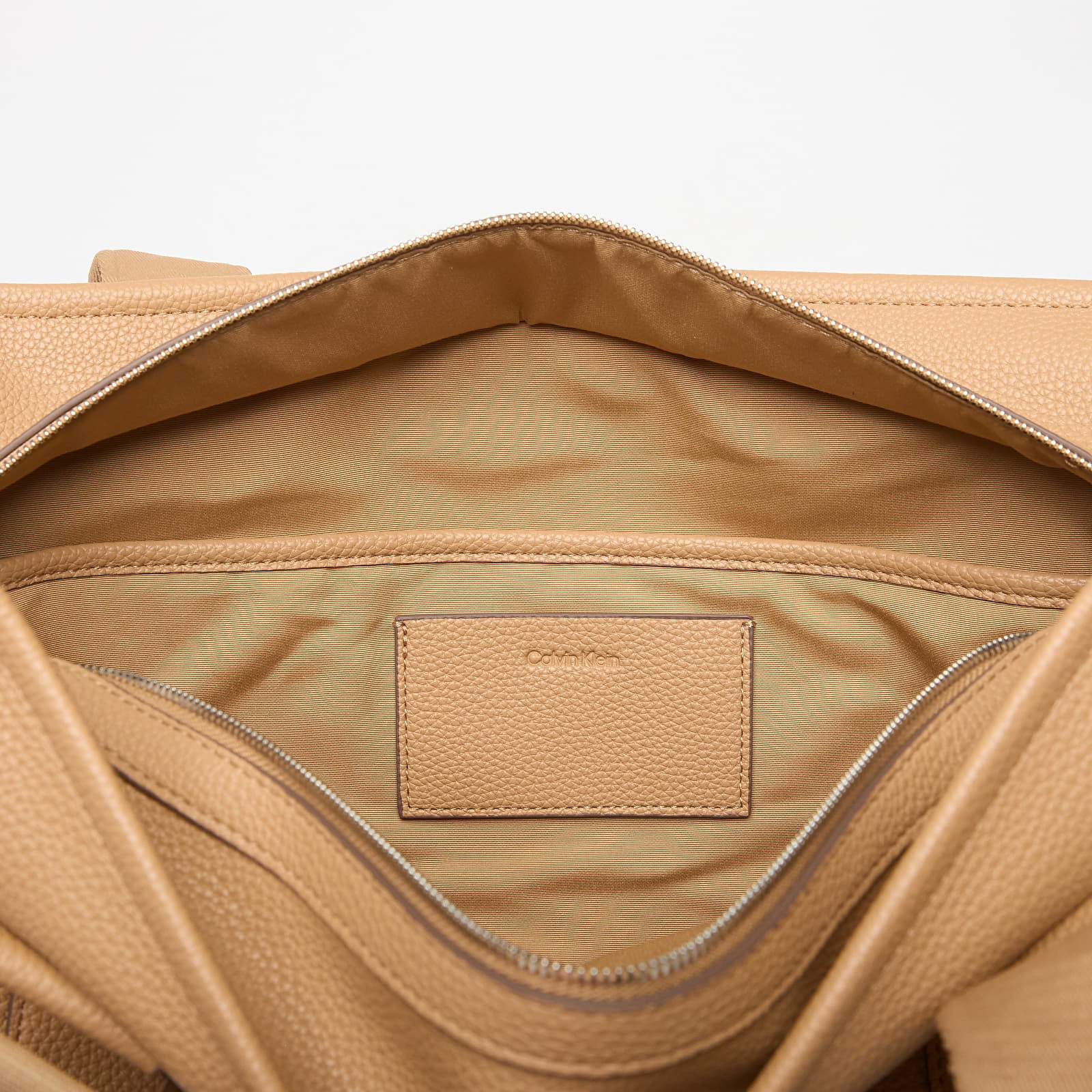 Torbice Calvin Klein Webbing Adj Strap Tote Tannin