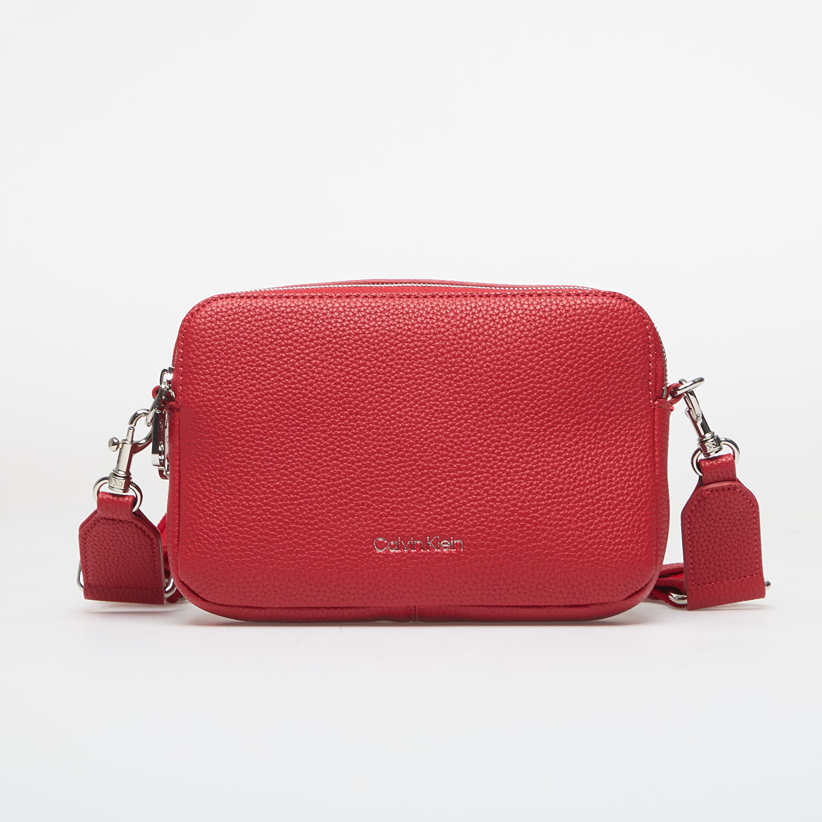 Shoulder bags Calvin Klein Webbing 2X Strap Camera Bag Bordeaux Wine