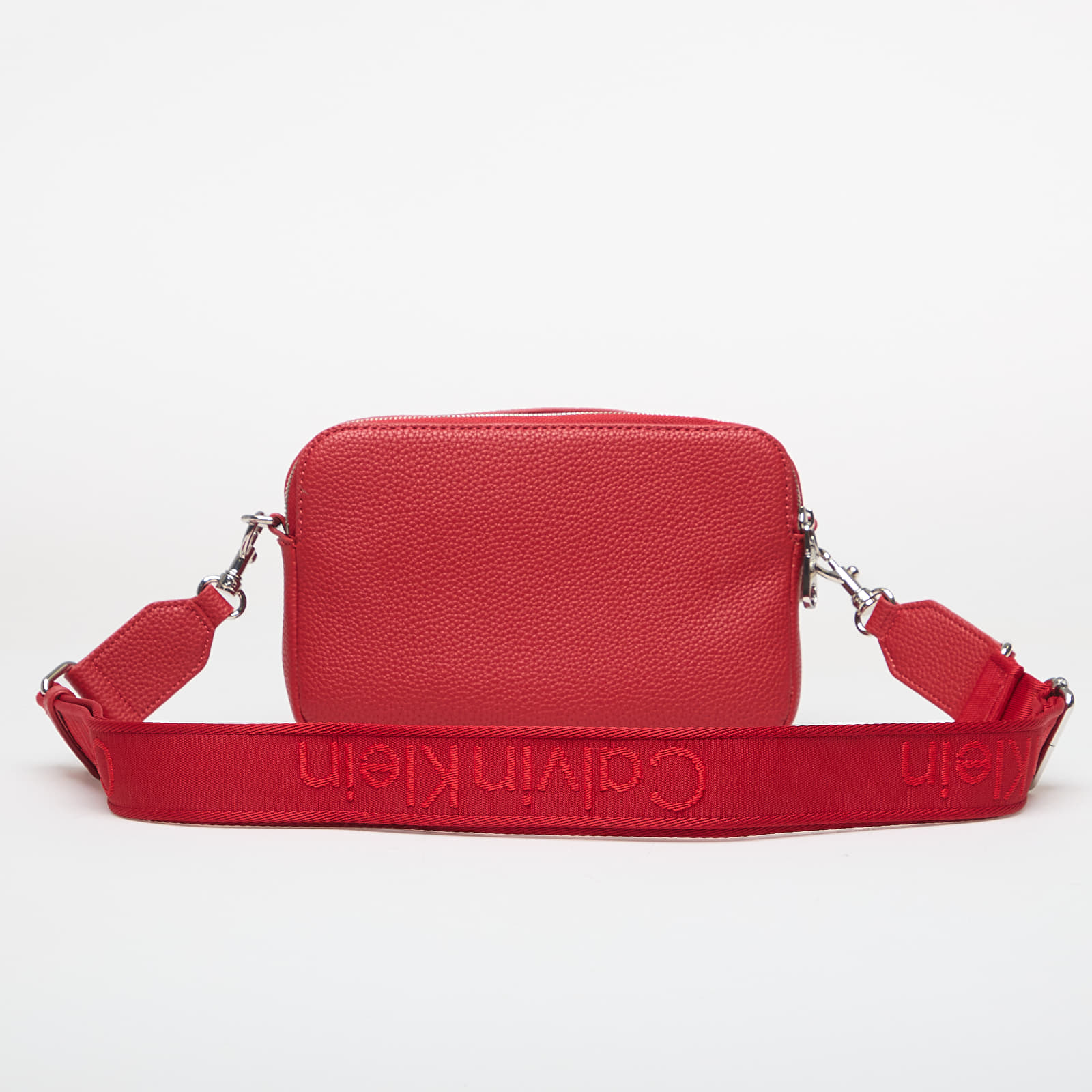 Shoulder bags Calvin Klein Webbing 2X Strap Camera Bag Bordeaux Wine