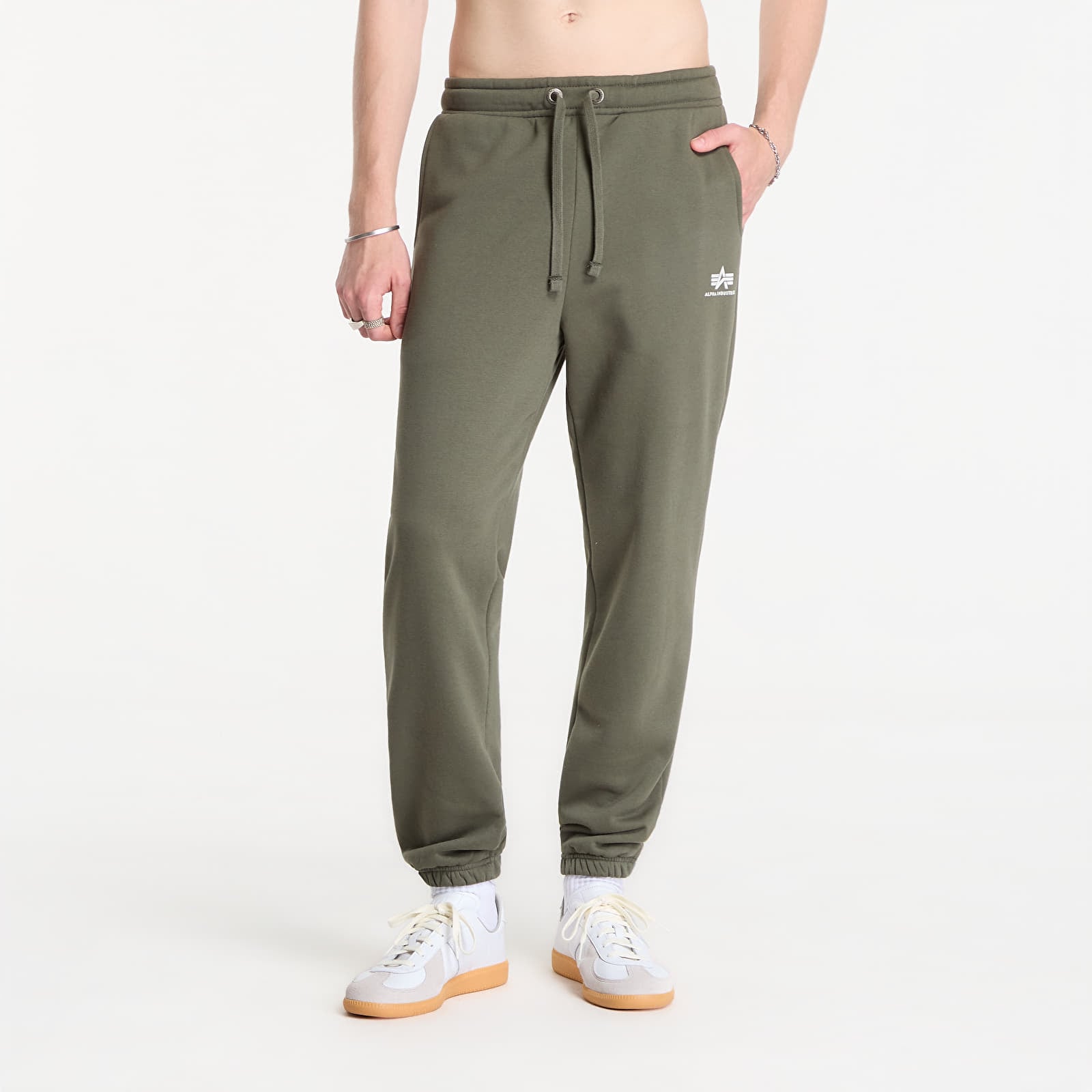 Ανδρικές φόρμες Alpha Industries Basic Small Logo II Jogger Dark Olive
