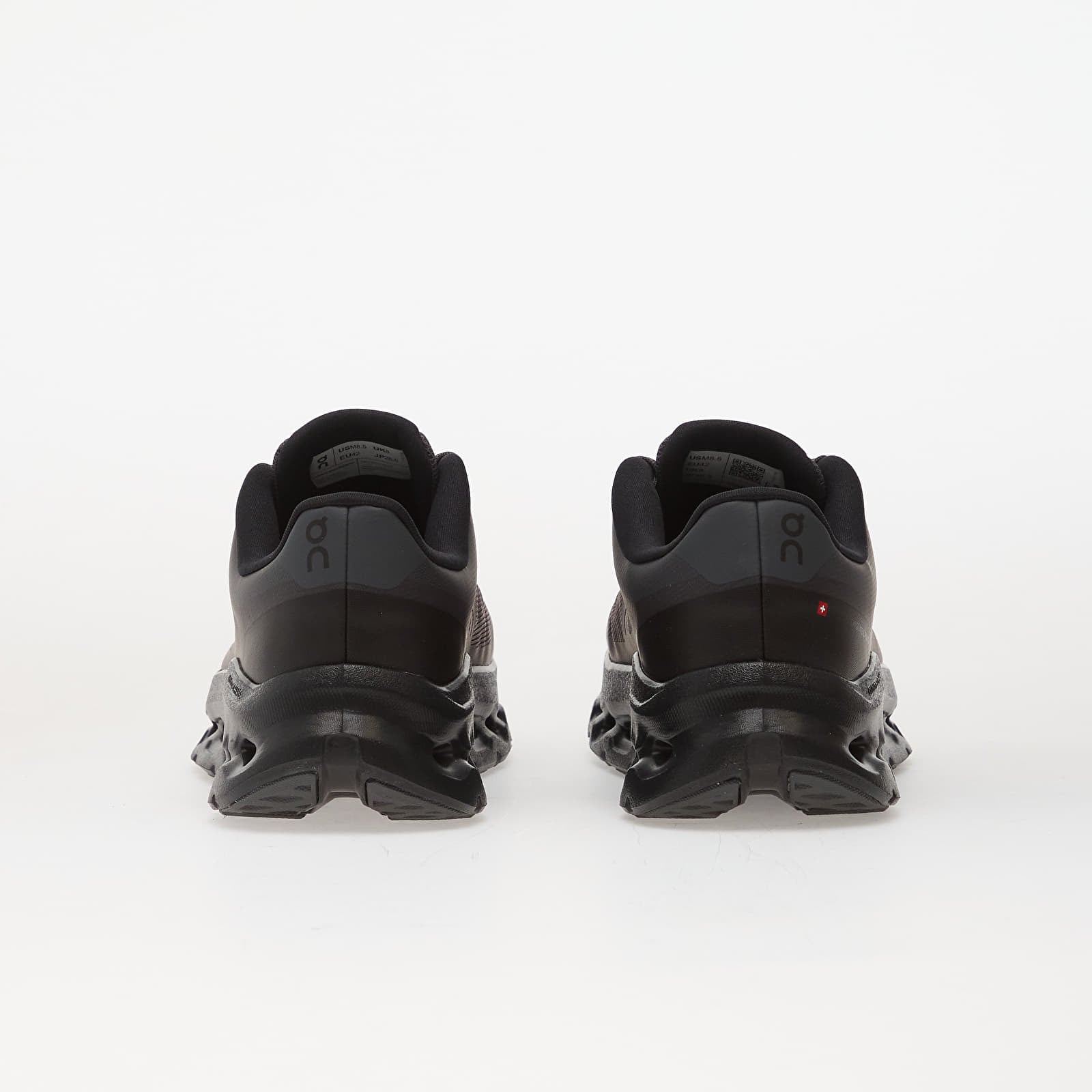 Men's sneakers and shoes On Cloudtilt Remix Black/ Black