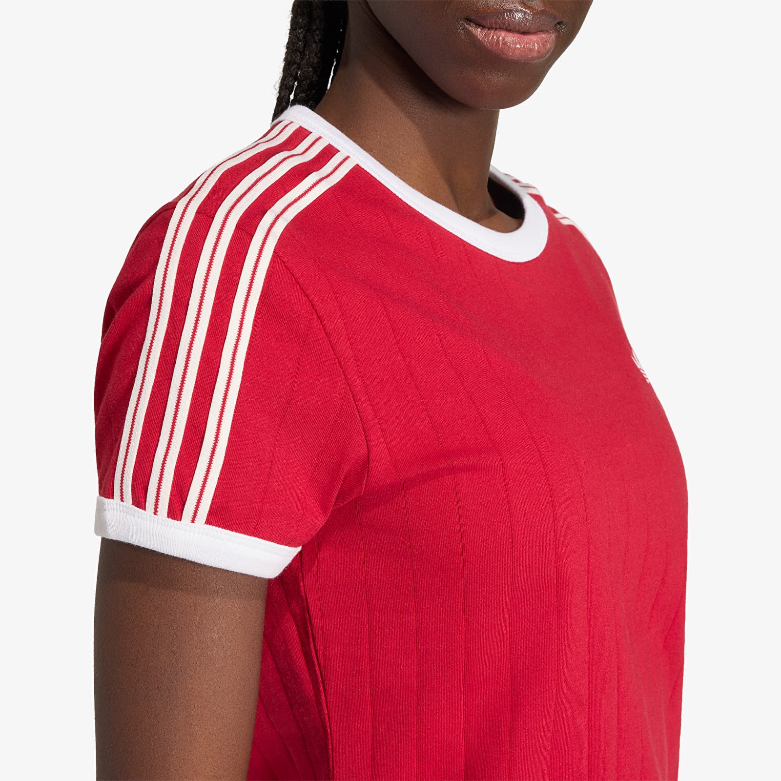 T-Shirts Frau adidas Pinstripe Short Sleeve Slim Tee Team Victory Red/ White/ Team Victory Red