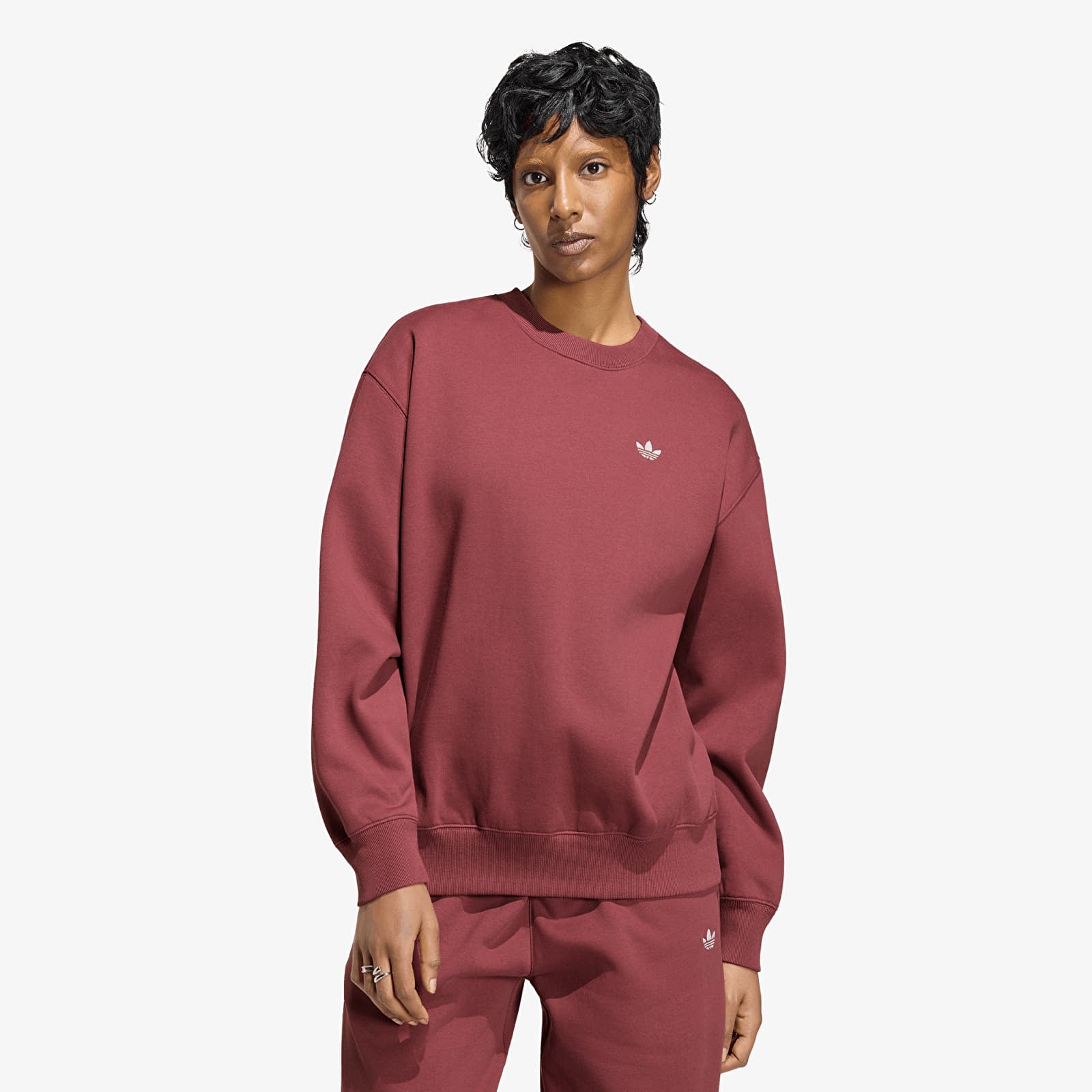 Sweats à capuche femme adidas Essentials Crew Long Fleece Sweatshirt Quiet Crimson