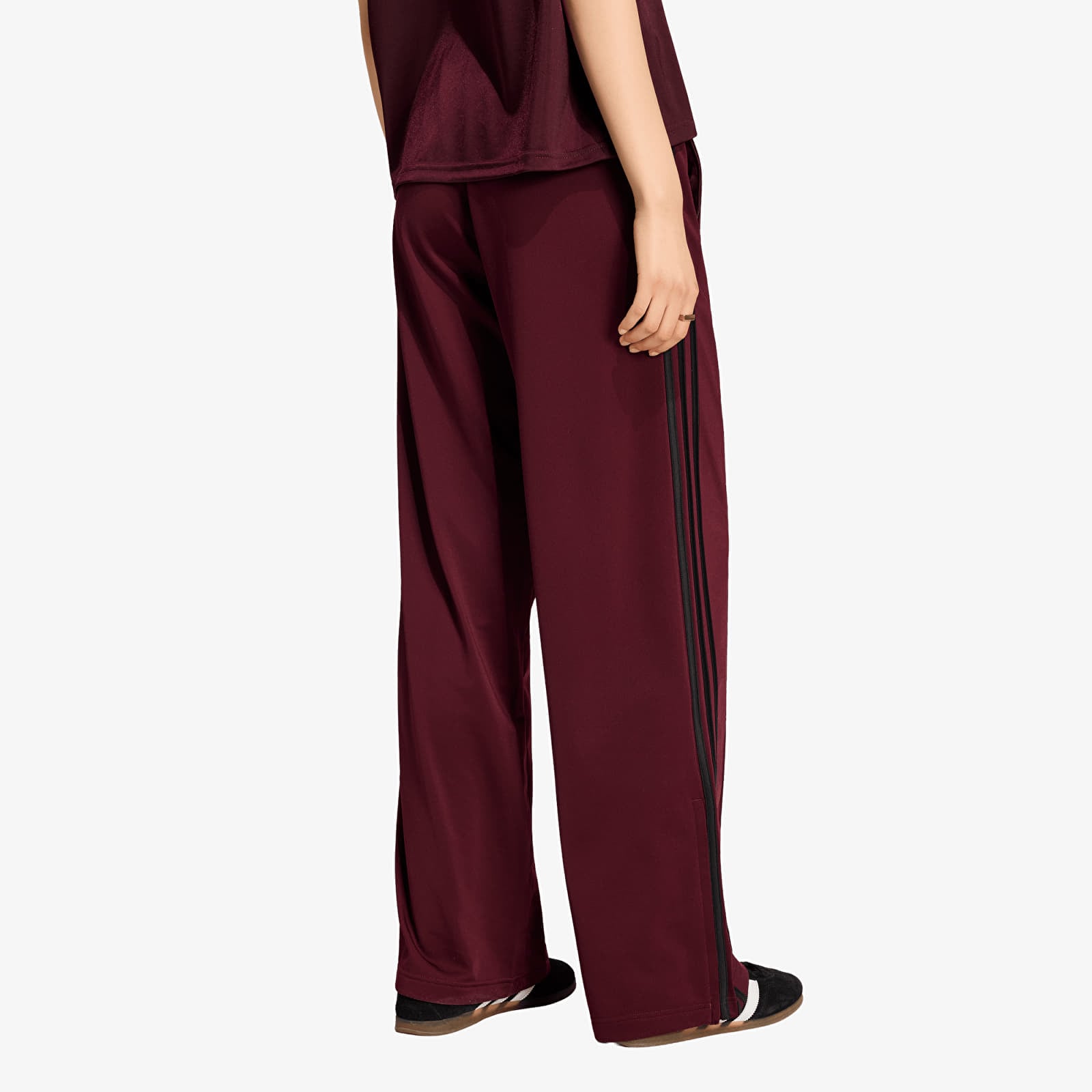 Дамски спортни панталони adidas Firebird Loose Tracksuit Pants Maroon/ Black