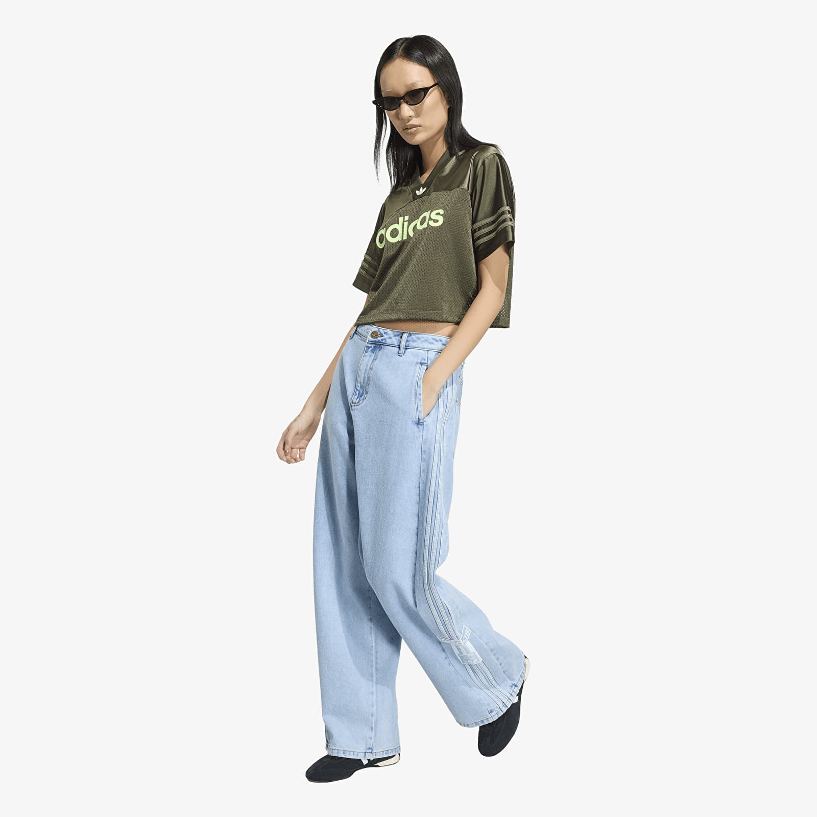 Bukser til kvinder adidas Adibreak Mid-Rise Wide-Leg Denim Pants Light Denim