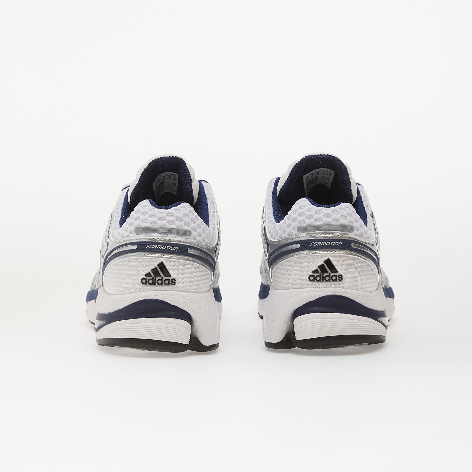 Men's sneakers and shoes adidas Adistar Control 5 Ftwr White/ Core Black/ Dark Blue