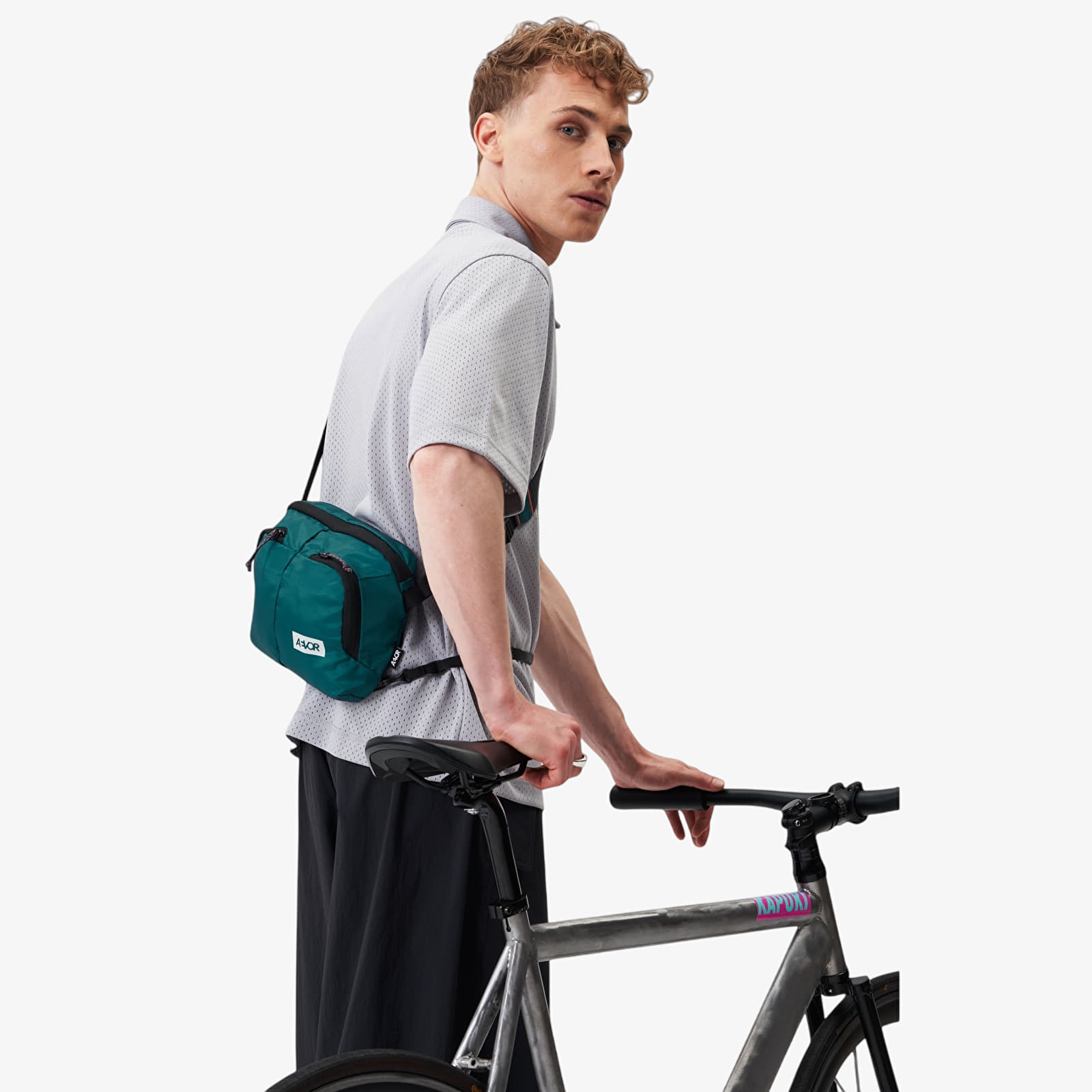 Umhängetaschen für Männer AEVOR Sacoche Bag Ripstop Evergreen