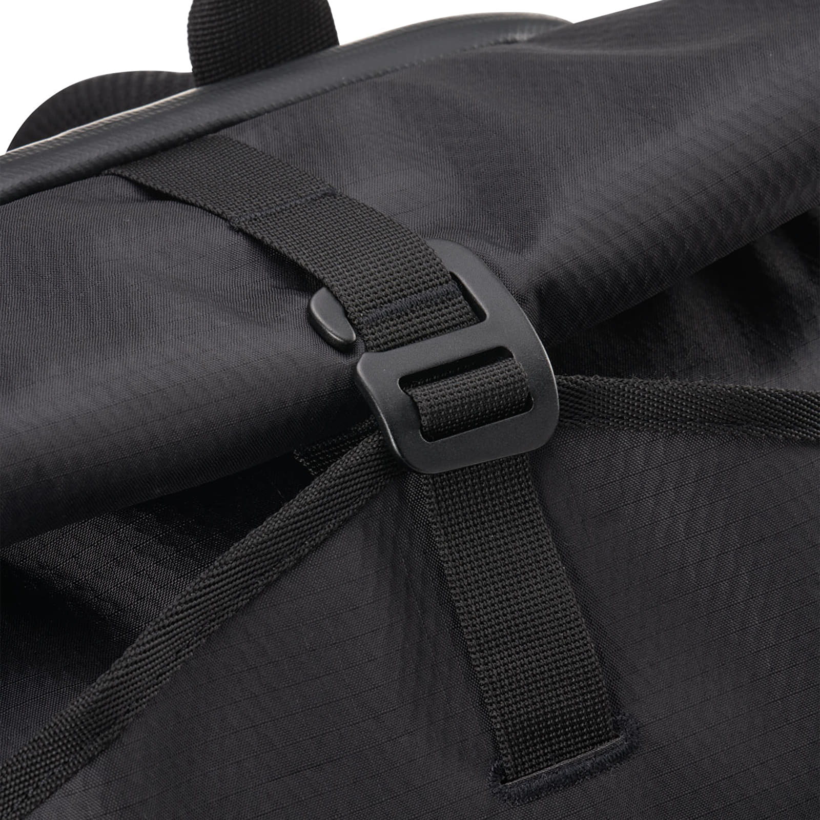 Sac à dos homme AEVOR Roll Pack 2.0 Proof Black