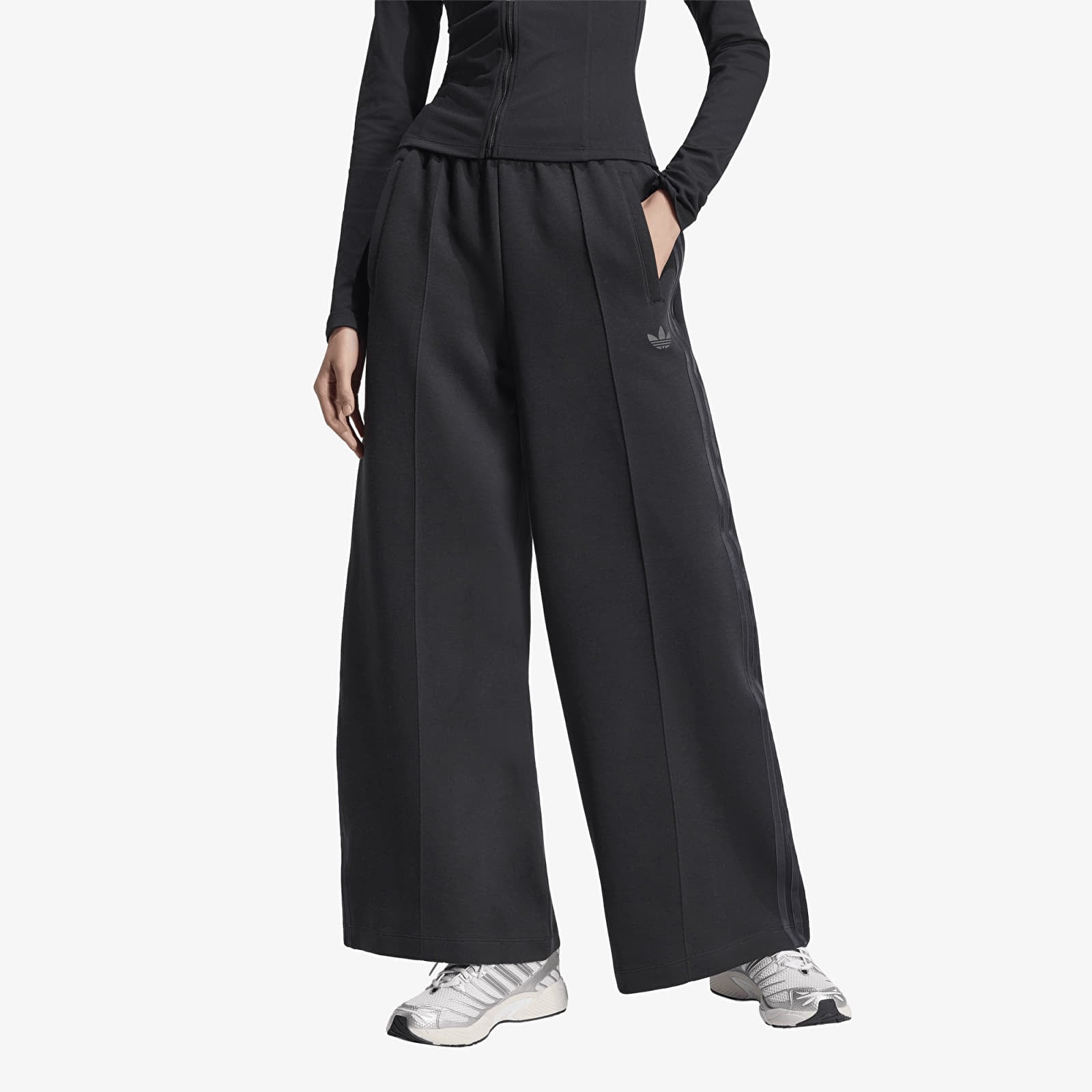 Calças de treino para mulher adidas Spacer Trackpants Black/ Black Reflective/ Night Grey