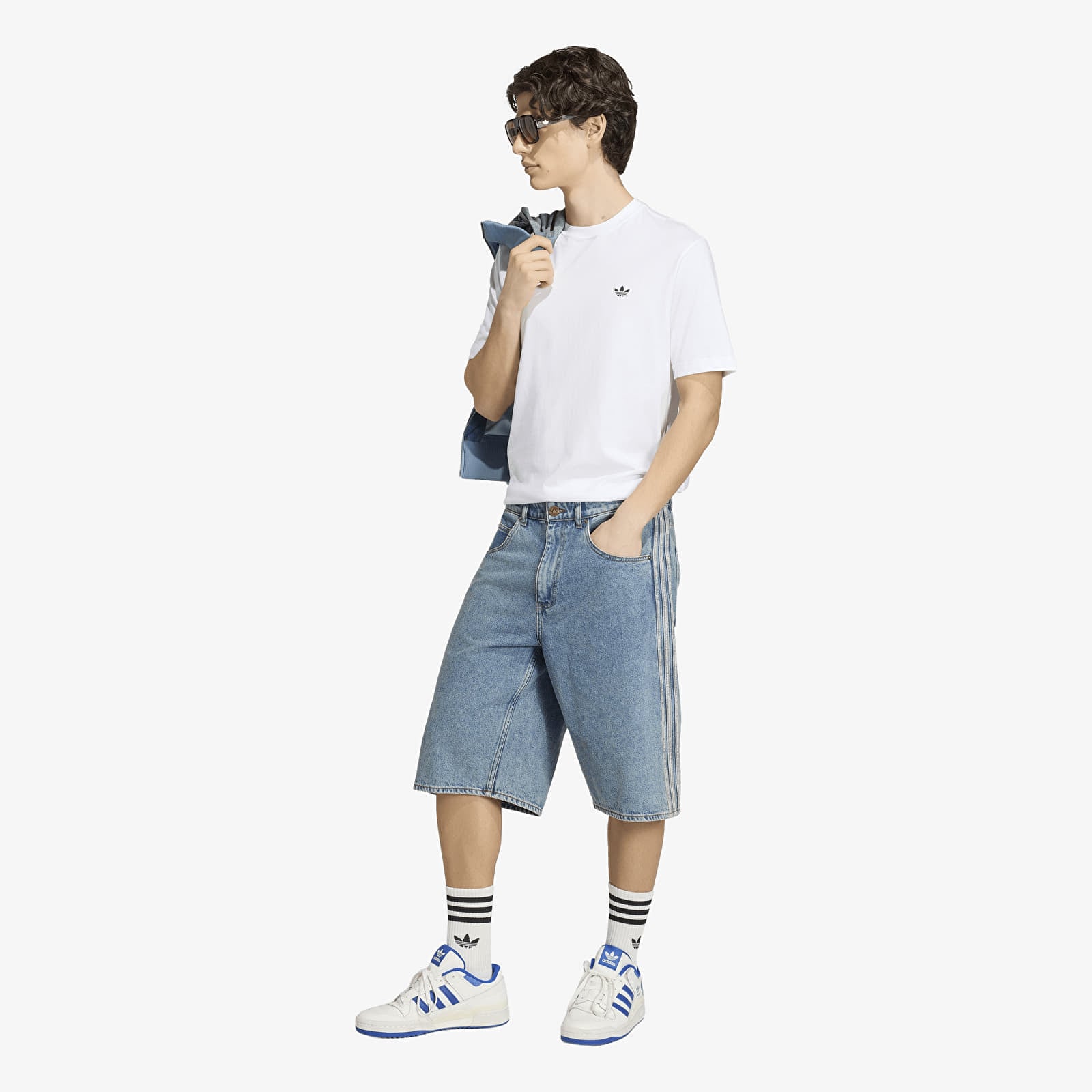 Men's shorts adidas Firebird Adicolor Denim Jorts Mid-rise Straight Leg Worn Blue Denim