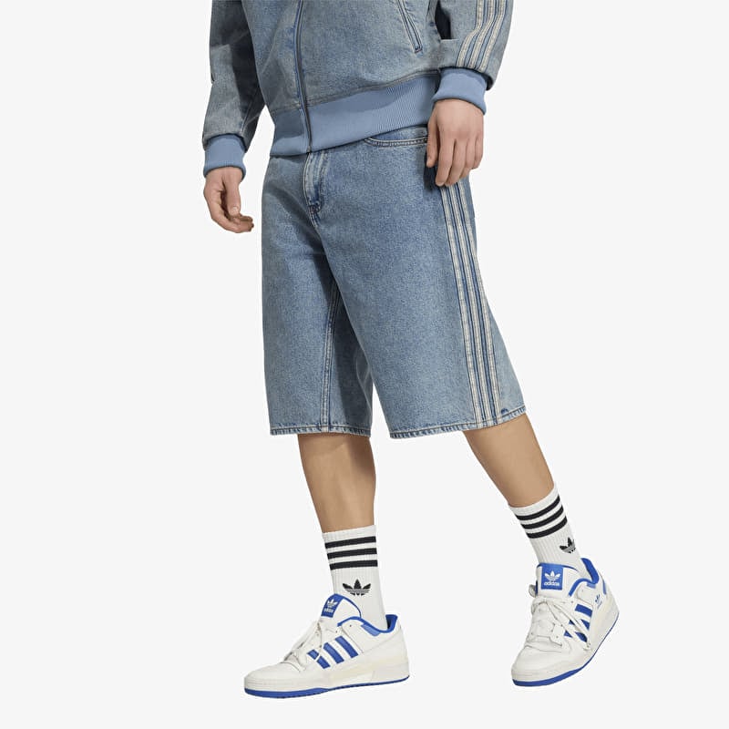 Szorty adidas Firebird Adicolor Denim Jorts Mid-rise Straight Leg Worn Blue Denim