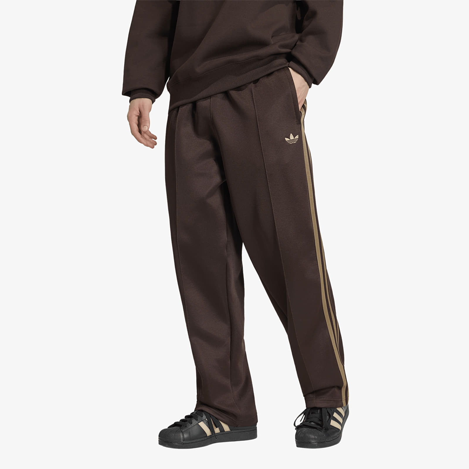 Men's trousers adidas Adicolor Spacer Baggy Trackpant Aurora Coffee