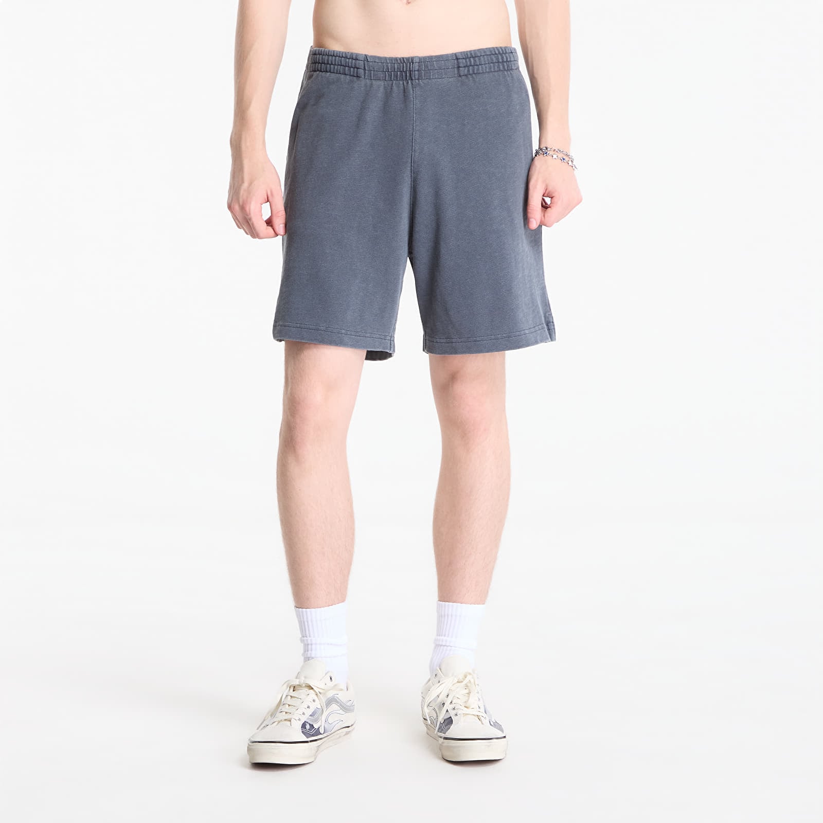 Men's shorts Carhartt WIP Harper Sweat Short Carbon Garment Dyed