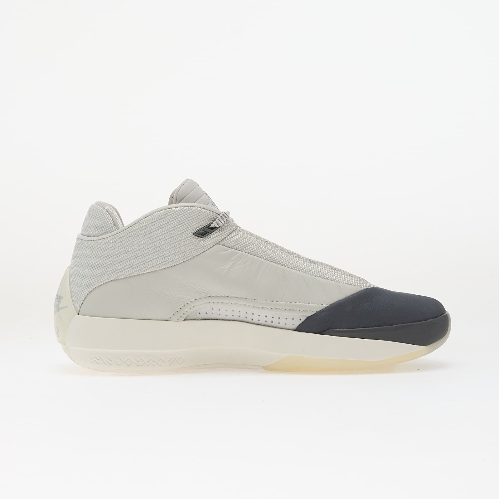 Men's sneakers and shoes Air Jordan 40 "Wolf Grey" Photon Dust/ Wolf Grey-Flint Grey