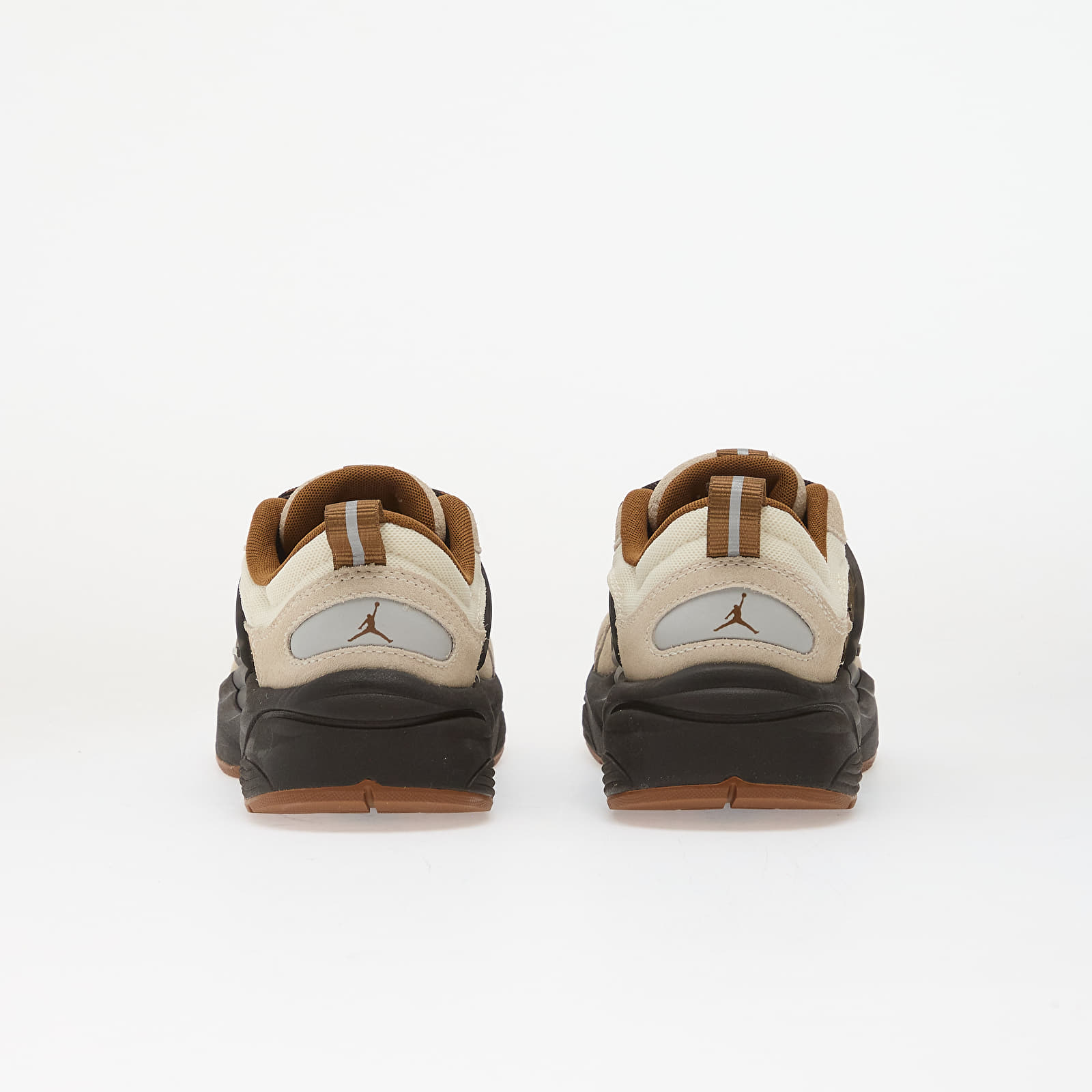 Damesschoenen Jordan Trunner O/S Soft Pearl/ Lt British Tan-Shadow Brown