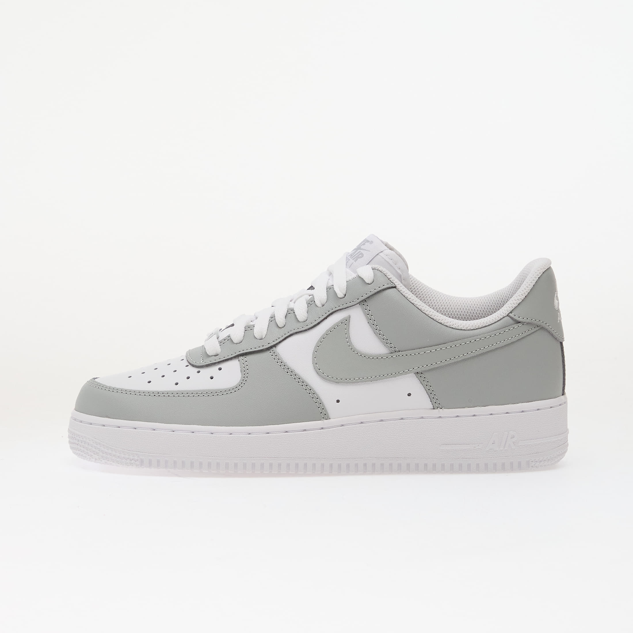 Baskets Nike Air Force 1 07 White Lt Smoke Grey-White-Lt Smoke Grey EUR 445 123 €