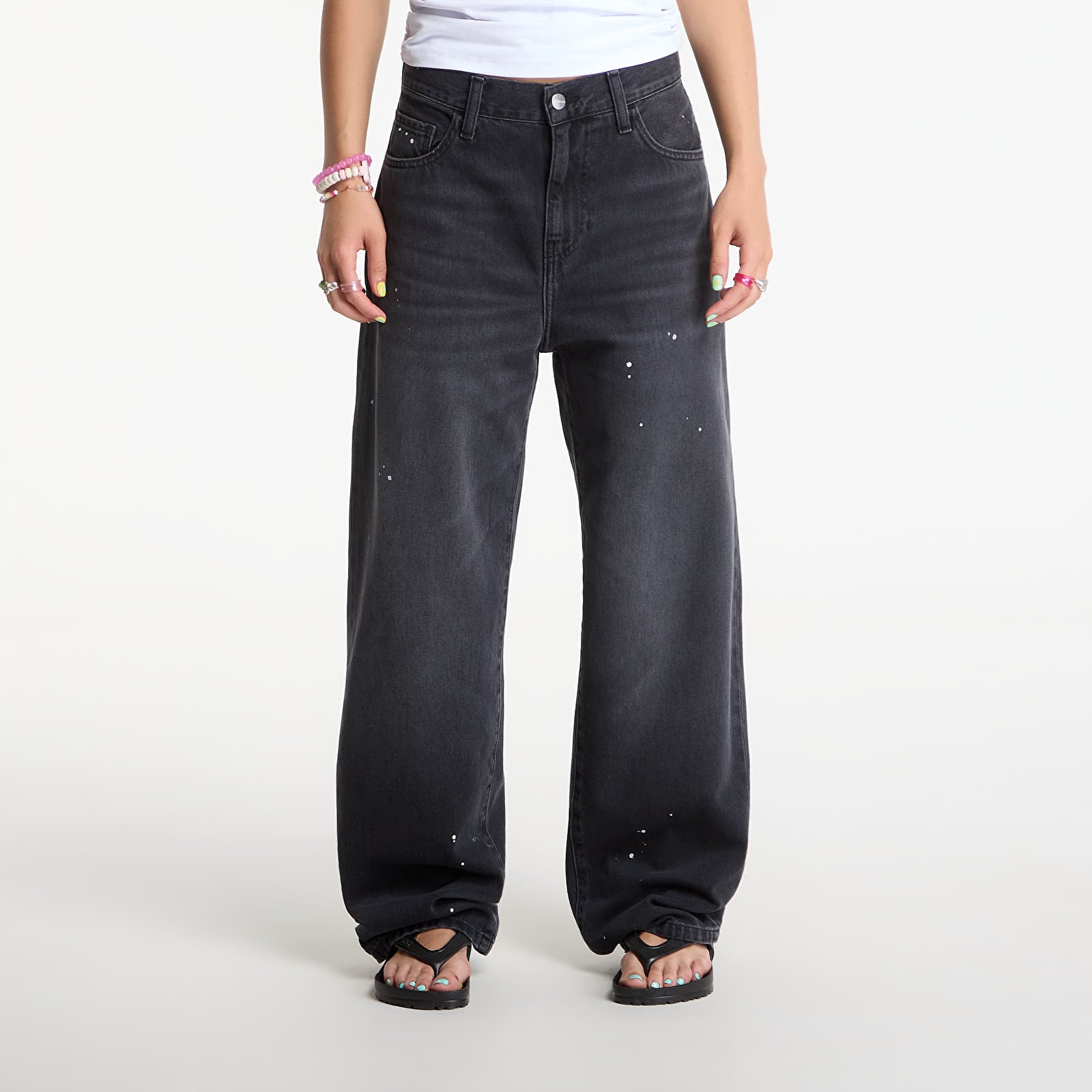 Jeans für Frauen Carhartt WIP W' Arin Pant Black Destroy Wash, Splatter