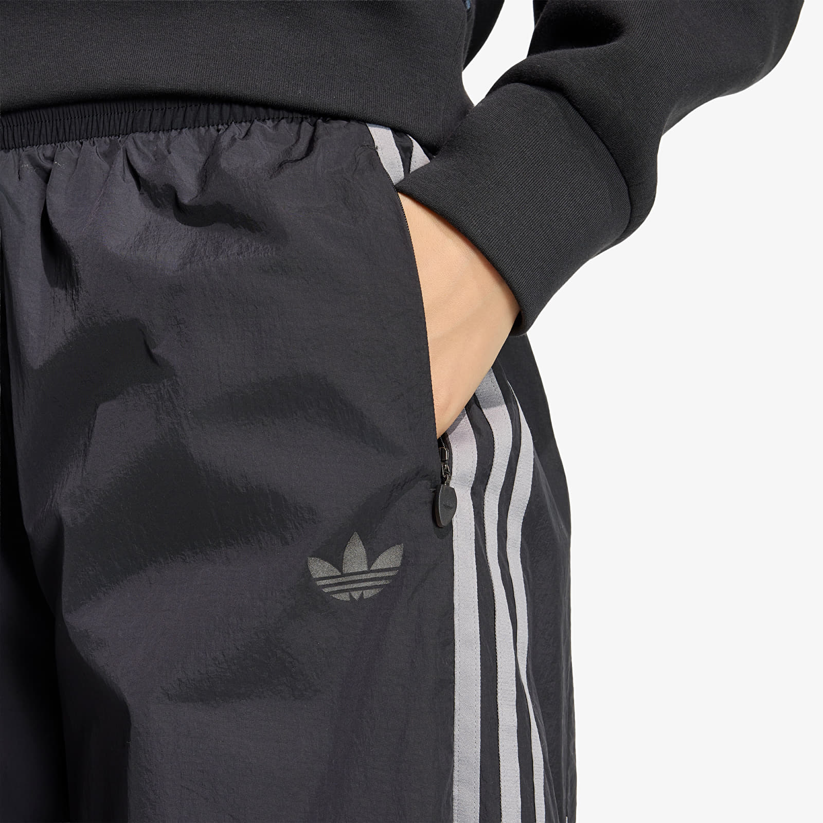 Women's Sweatpants adidas Teamgeist Track Pant Black/ Iron Met./ Black Reflective