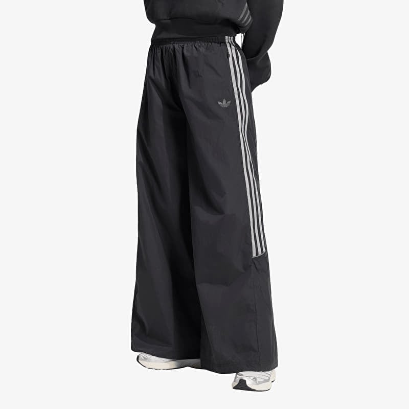Спортивні штани adidas Teamgeist Track Pant Black/ Iron Met./ Black Reflective
